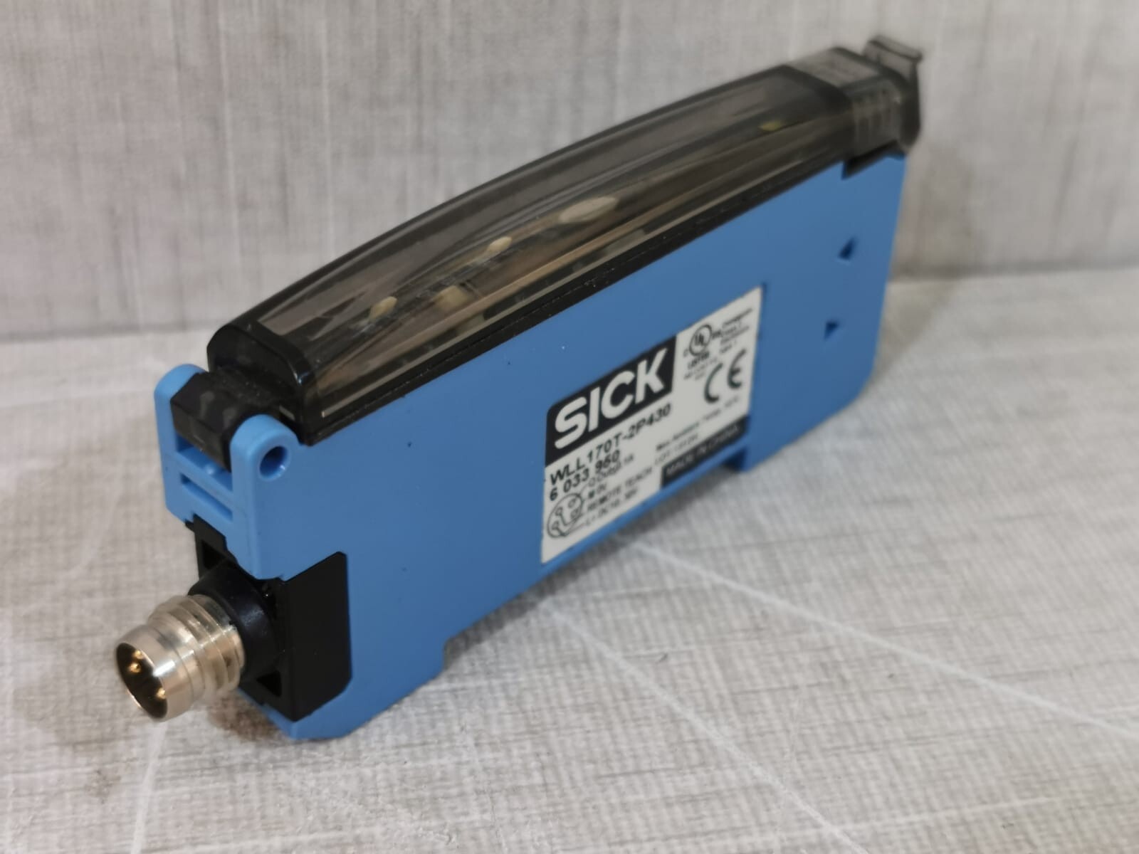 SICK WLL170T-2P430 SICK WLL170T-2P430 FIBER OPTIC SENSOR 3
