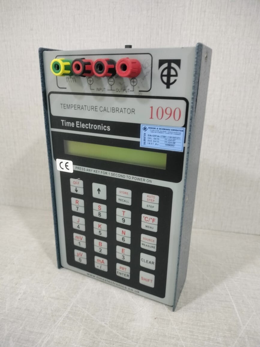 TIME ELECTRONICS TEMPERATURE PORTABLE CALIBRATOR 1090 TIME ELECTRONICS TEMPERATURE PORTABLE CALIBRATOR 1090 5