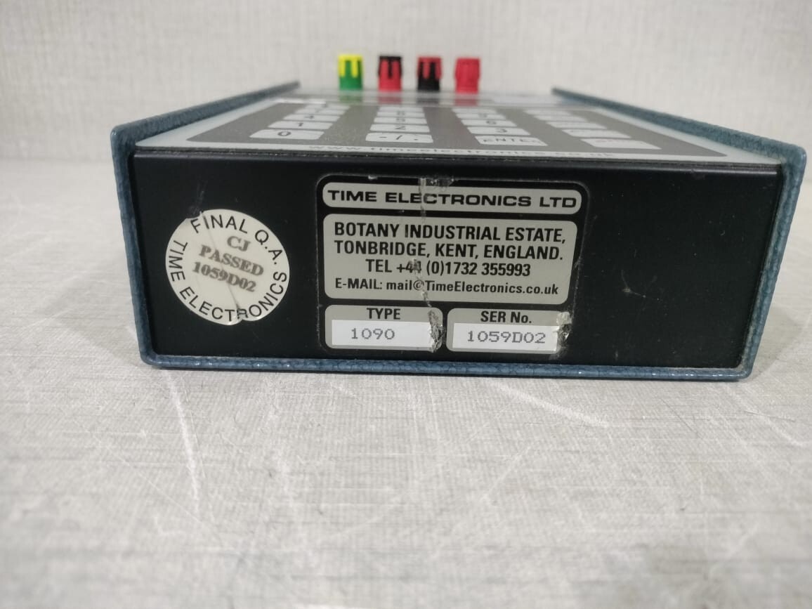 TIME ELECTRONICS TEMPERATURE PORTABLE CALIBRATOR 1090 TIME ELECTRONICS TEMPERATURE PORTABLE CALIBRATOR 1090 8