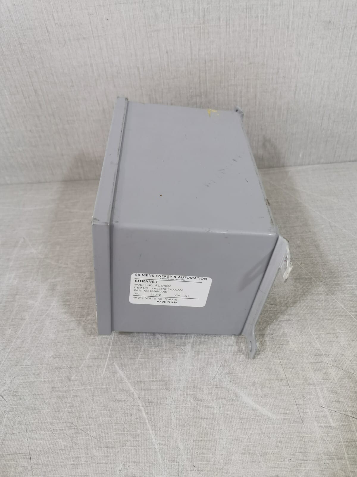 Siemens FUS1020 FUS1020 SIEMENS SITRANS F ULTRASONIC FLOWMETER P/N: 1020N-ANS 6