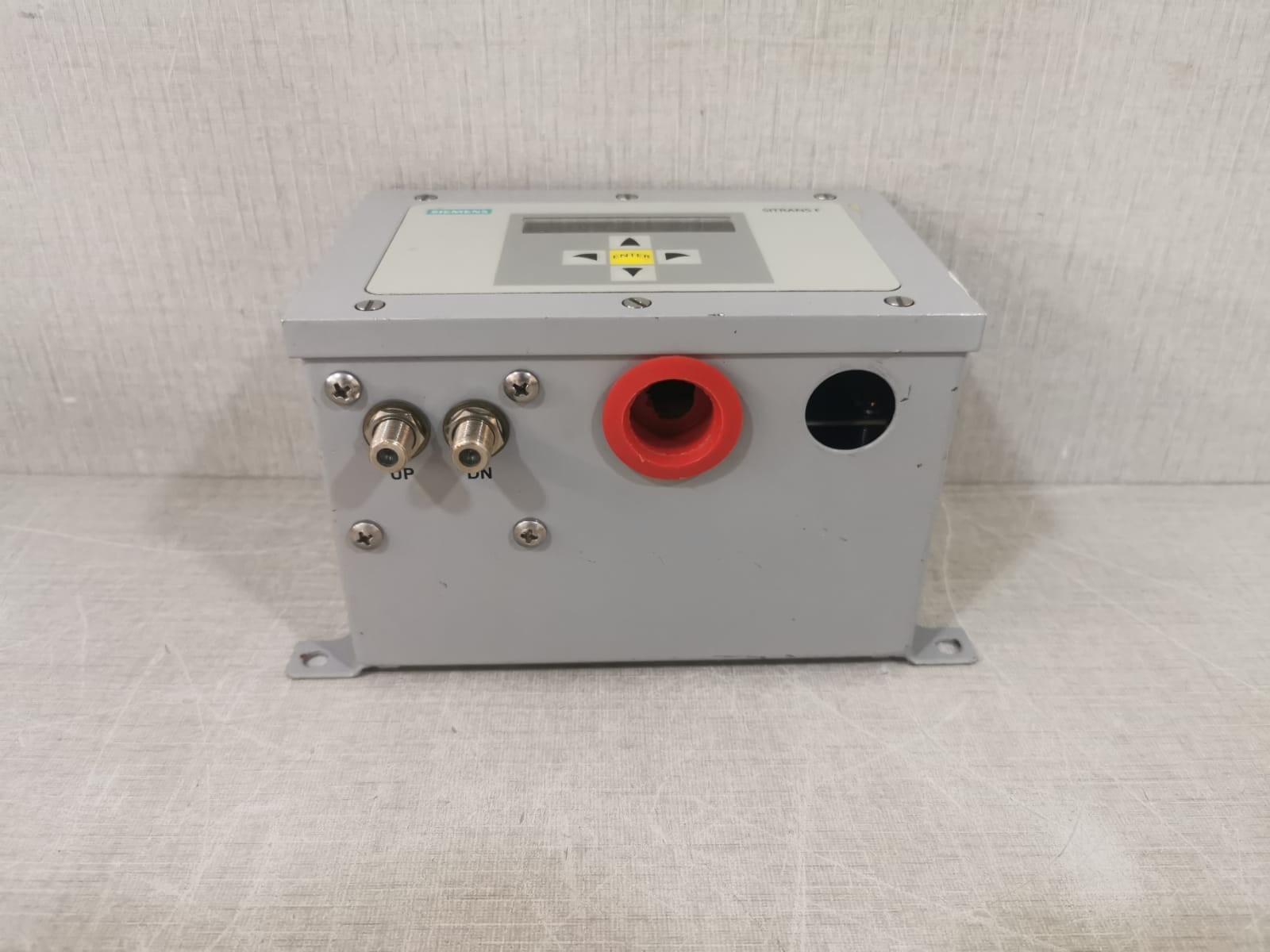Siemens FUS1020 FUS1020 SIEMENS SITRANS F ULTRASONIC FLOWMETER P/N: 1020N-ANS 8