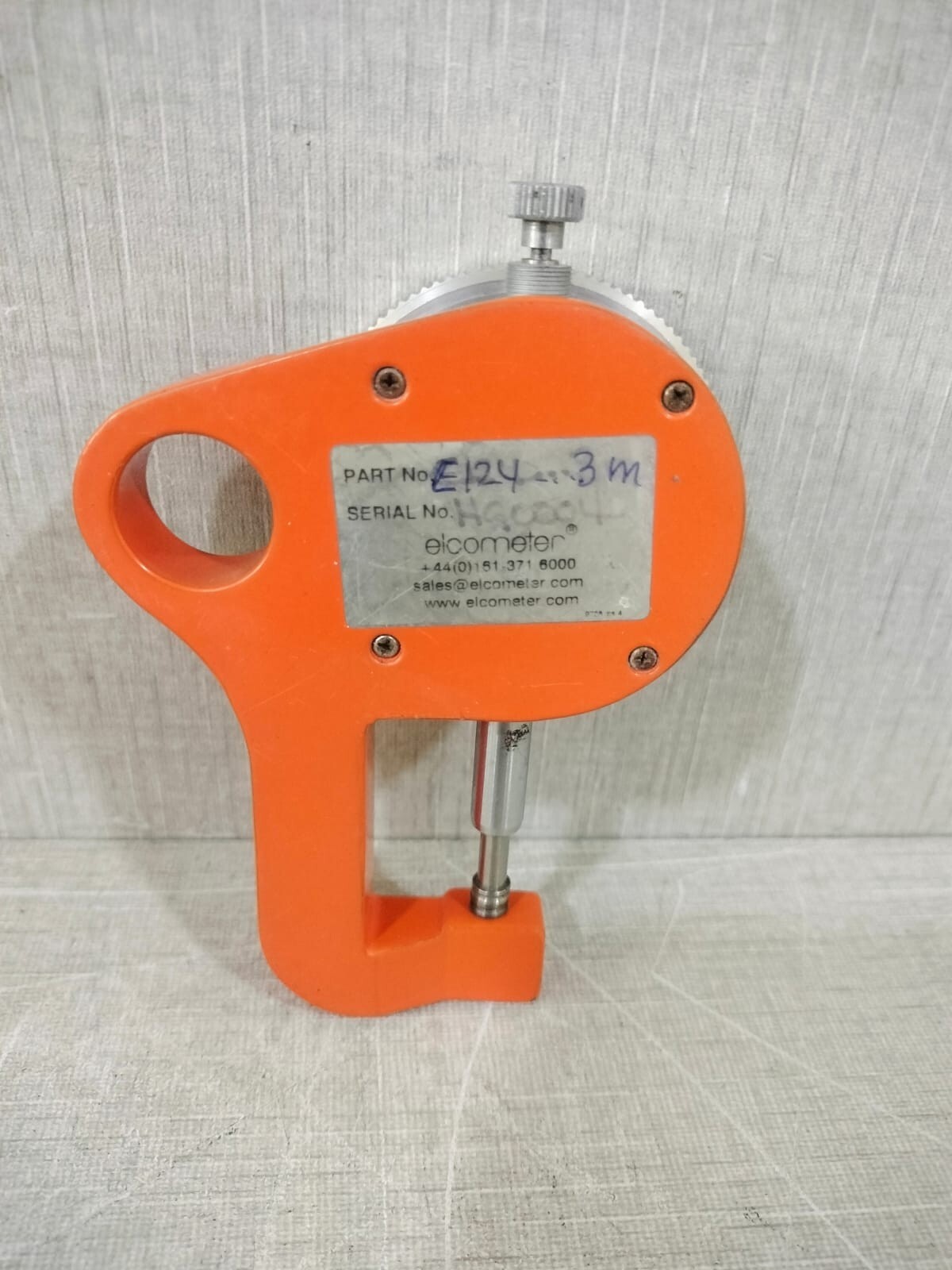 Elcometer E124-3M Elcometer E124-3M Foil Thickness Gauge -BROKEN COVER without HANDLE 9