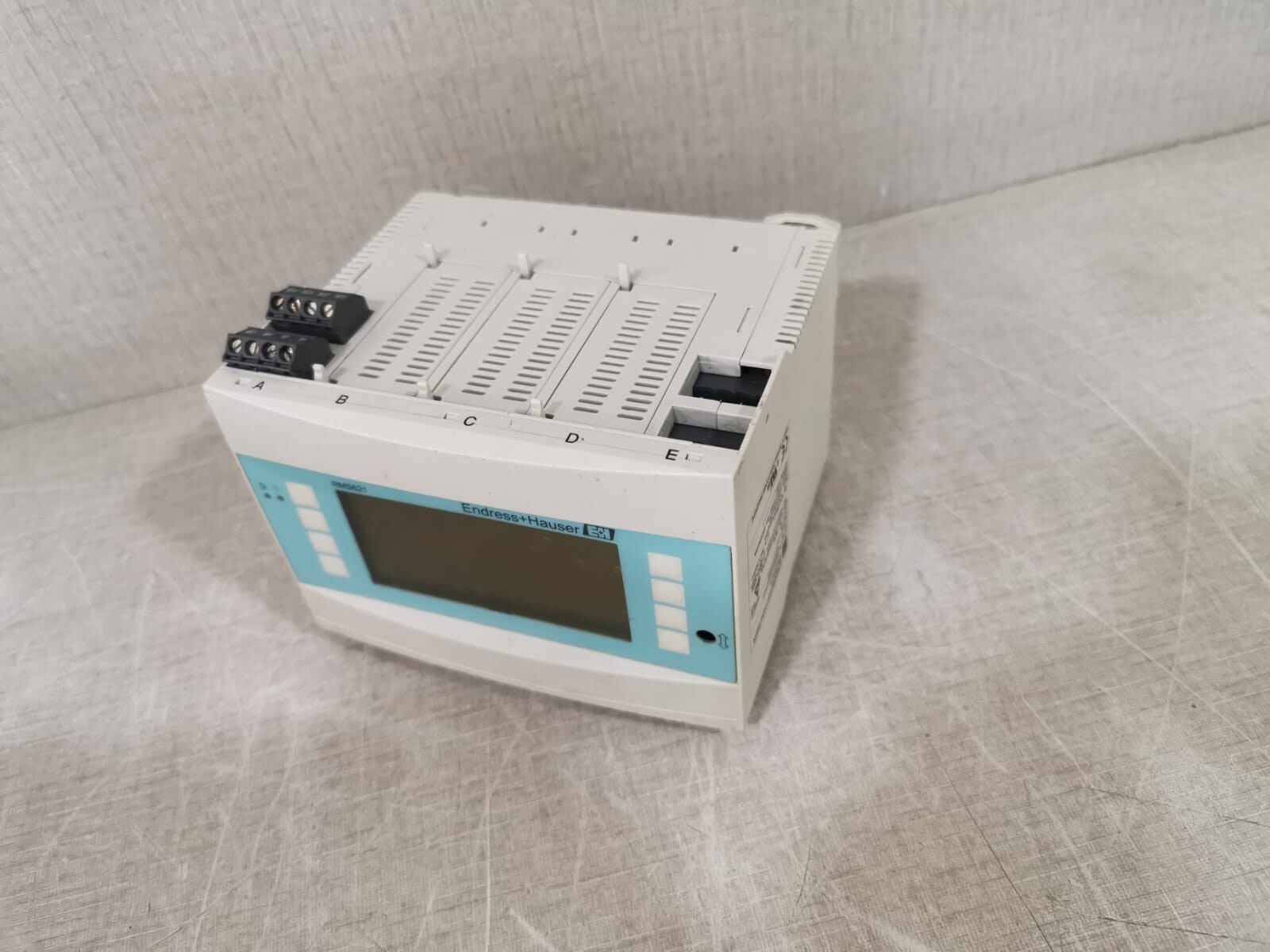 Endress+Hauser RMS621-21AAA1251 RMS621 Endress+Hauser RMS621-21AAA1251 with Spot & Scratch on the Screen 8