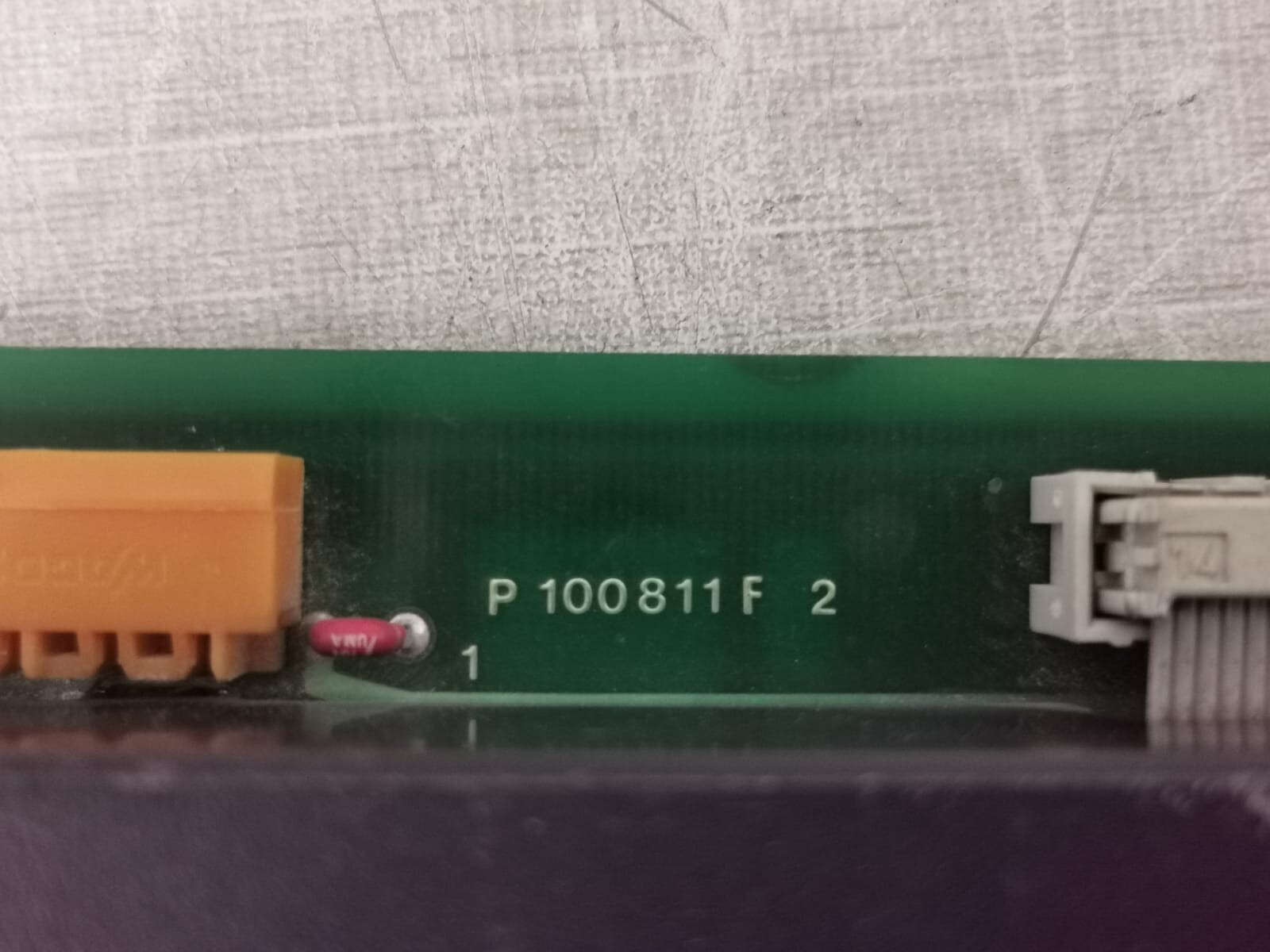 Trane P100811F TRANE X.1374.0101-01 HEAT PUMP CONTROL P100811F-BROKEN SCREEN 3