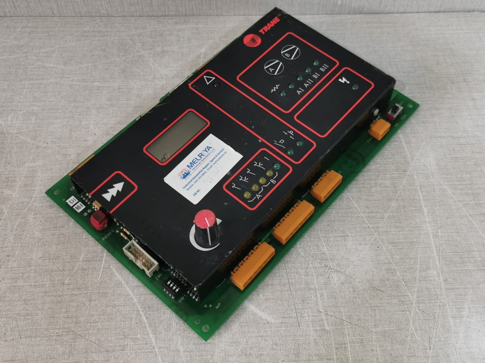 Trane P100811F TRANE X.1374.0101-01 HEAT PUMP CONTROL P100811F-BROKEN SCREEN 4