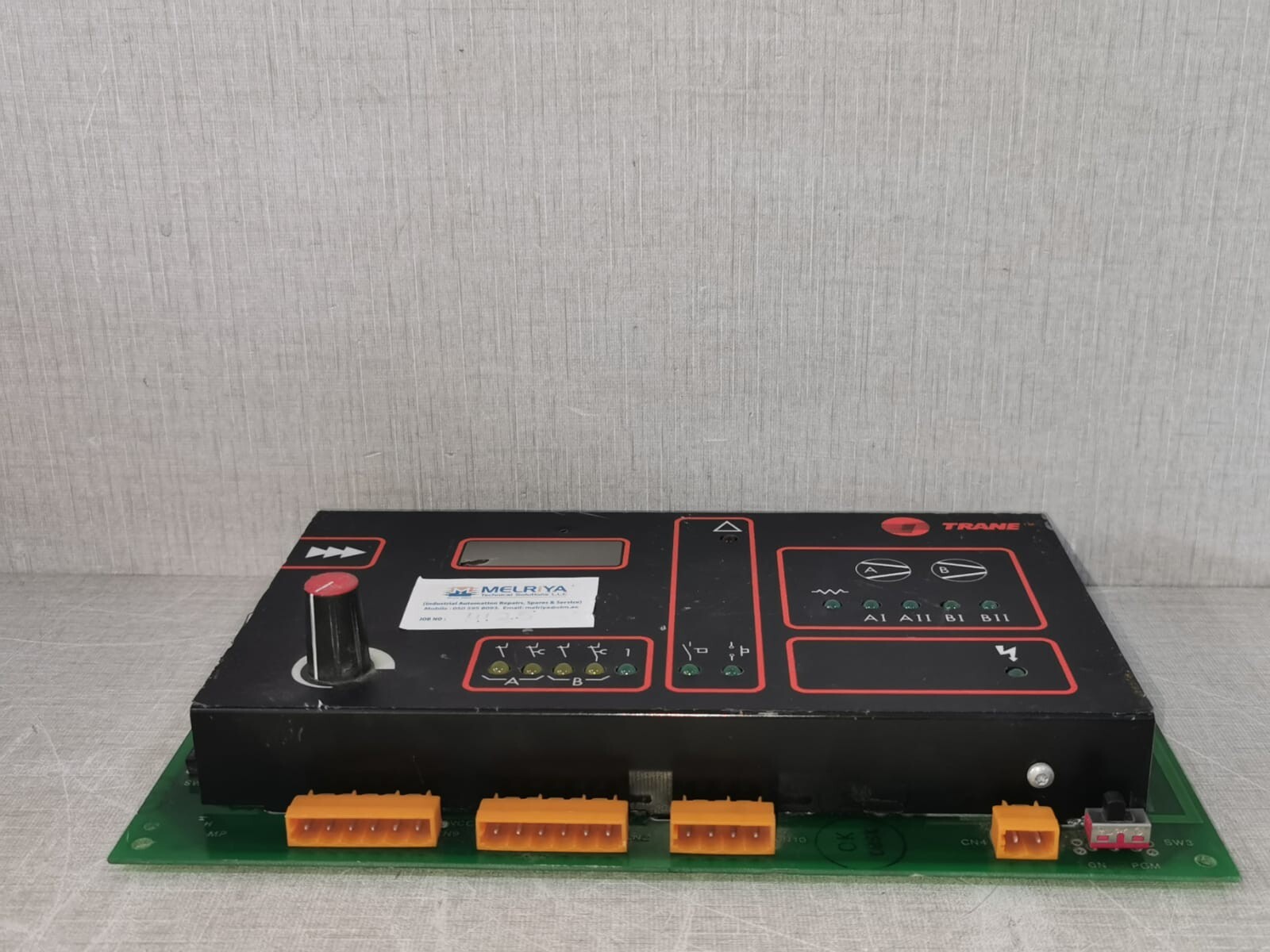 Trane P100811F TRANE X.1374.0101-01 HEAT PUMP CONTROL P100811F-BROKEN SCREEN 6