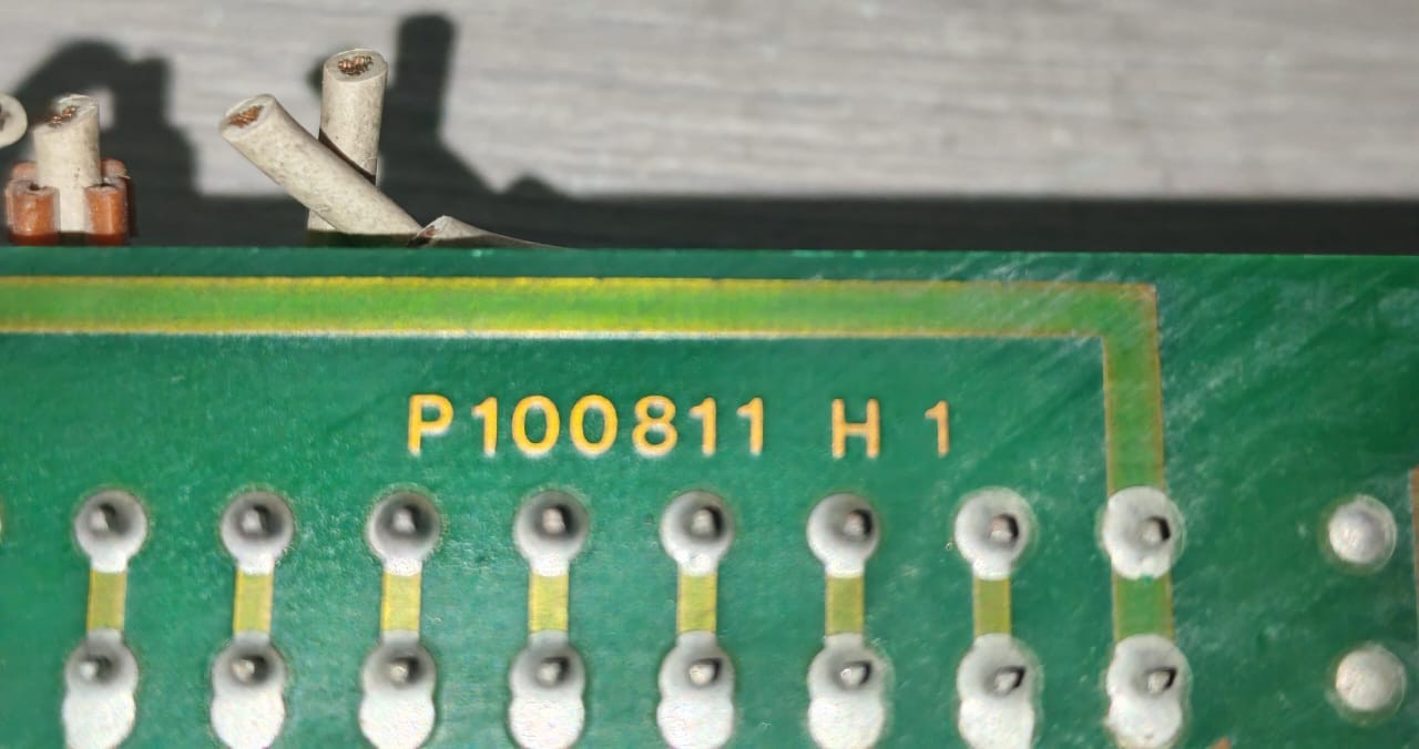 Trane P100811F TRANE X.1374.0101-01 HEAT PUMP CONTROL P100811F-BROKEN SCREEN 10