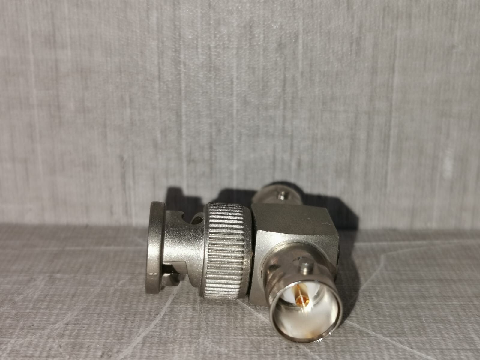 Multicomp MP-13-39-2 MULTICOMP PRO MP-13-39-2 RF/Coaxial Adapter,BNC Plug,BNC Jack,Tee Adapter 5