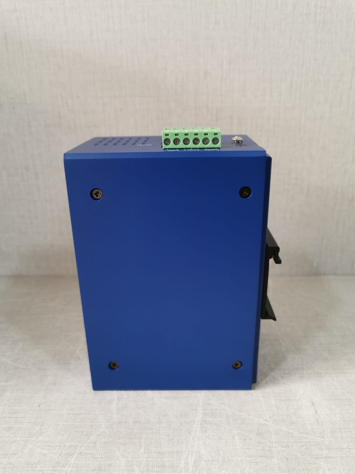 B&B Electronics EIRP410-2SFP-T B&B Electronics ELINX EIRP410-2SFP-T Ind. Gigabit Ethernet Switch 8 Ports PoE 8
