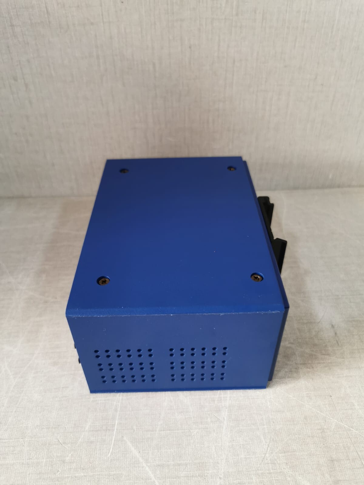 B&B Electronics EIRP410-2SFP-T B&B Electronics ELINX EIRP410-2SFP-T Ind. Gigabit Ethernet Switch 8 Ports PoE 10