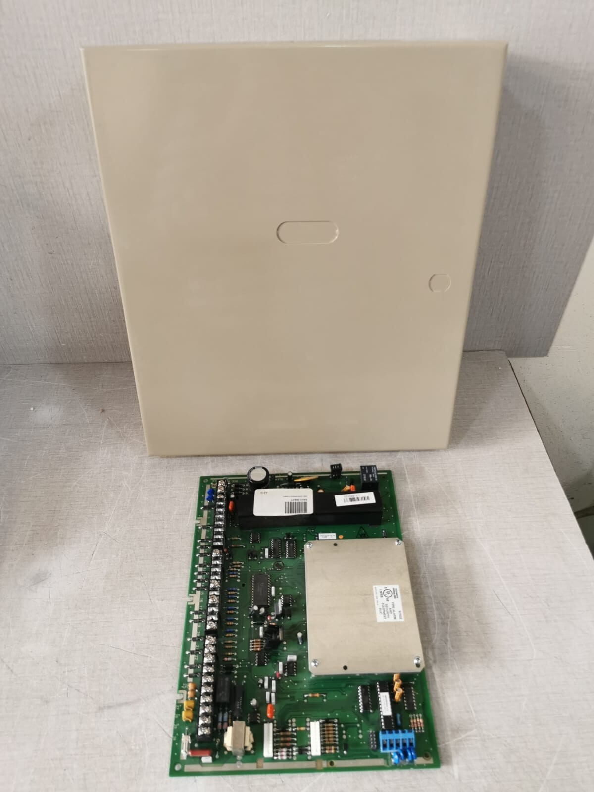 Honeywell VISTA-128BPT Honeywell VISTA-128BPT / SAV128BPT Vista Turbo Series Alarm Control - NO KEY 3