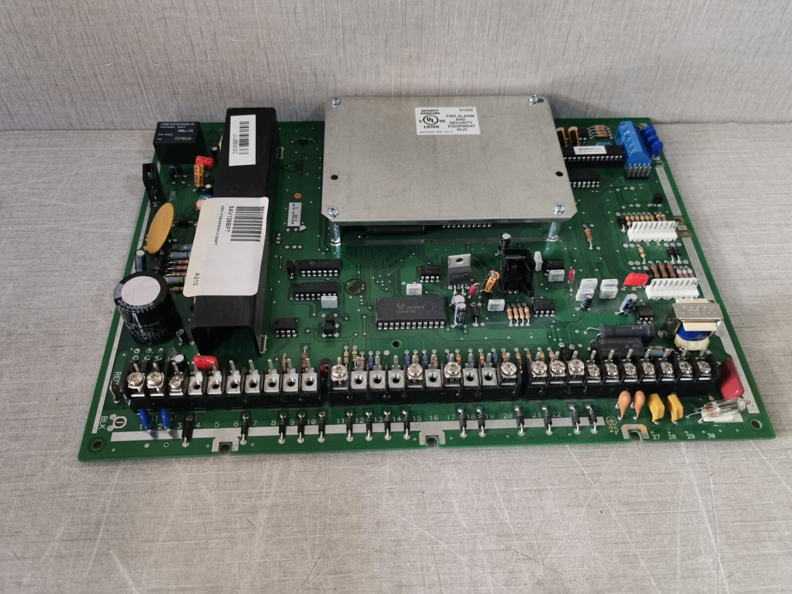 Honeywell VISTA-128BPT Honeywell VISTA-128BPT / SAV128BPT Vista Turbo Series Alarm Control - NO KEY 7