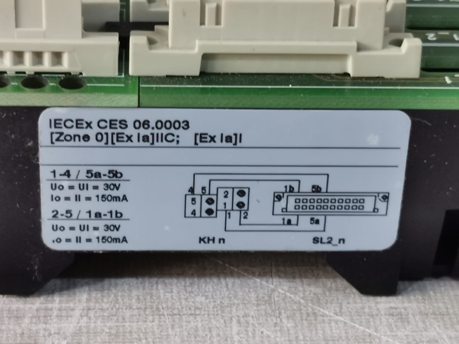 Pepperl+Fuchs 195056 Pepperl+Fuchs HICTB16-HON-SD37-PL TERMINATION BOARD P/n: 195056 6