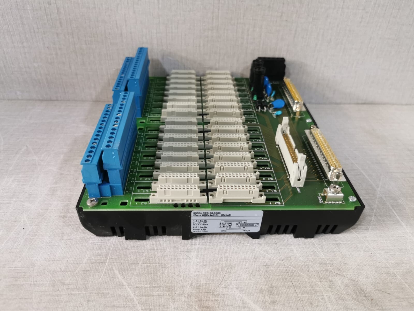Pepperl+Fuchs 195056 Pepperl+Fuchs HICTB16-HON-SD37-PL TERMINATION BOARD P/n: 195056 7