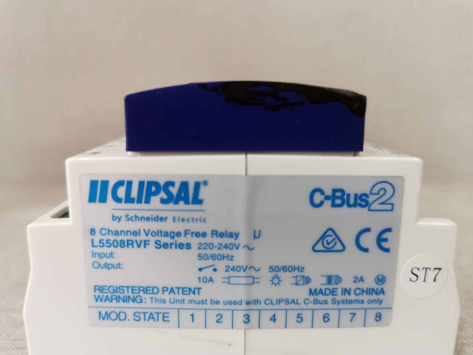 Clipsal L5508RVF CLIPSAL L5508RVF C-BUS2 8-CHANNEL VOLTAGE FREE RELAY (MFG 2015) 2