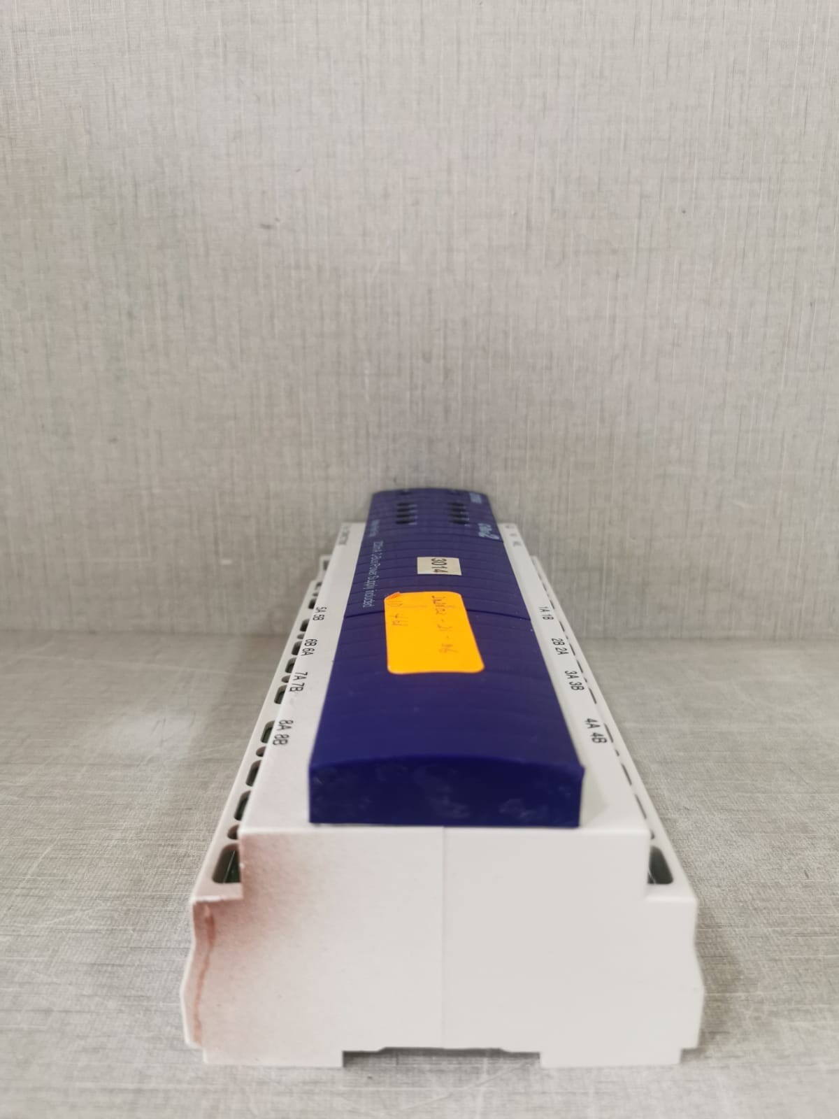 Clipsal L5508RVF CLIPSAL L5508RVF C-BUS2 8-CHANNEL VOLTAGE FREE RELAY (MFG 2015) 4