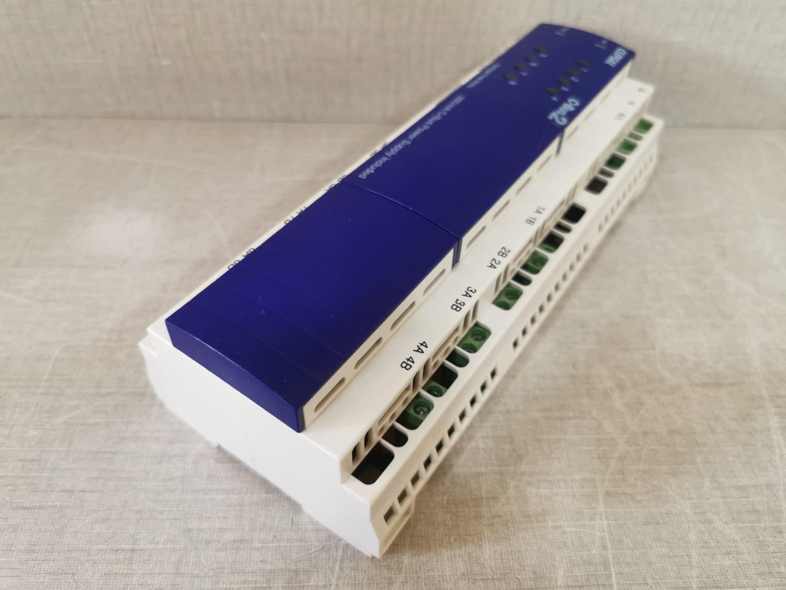 Clipsal L5508RVF CLIPSAL L5508RVF C-BUS2 8-CHANNEL VOLTAGE FREE RELAY (MFG 2011) 9