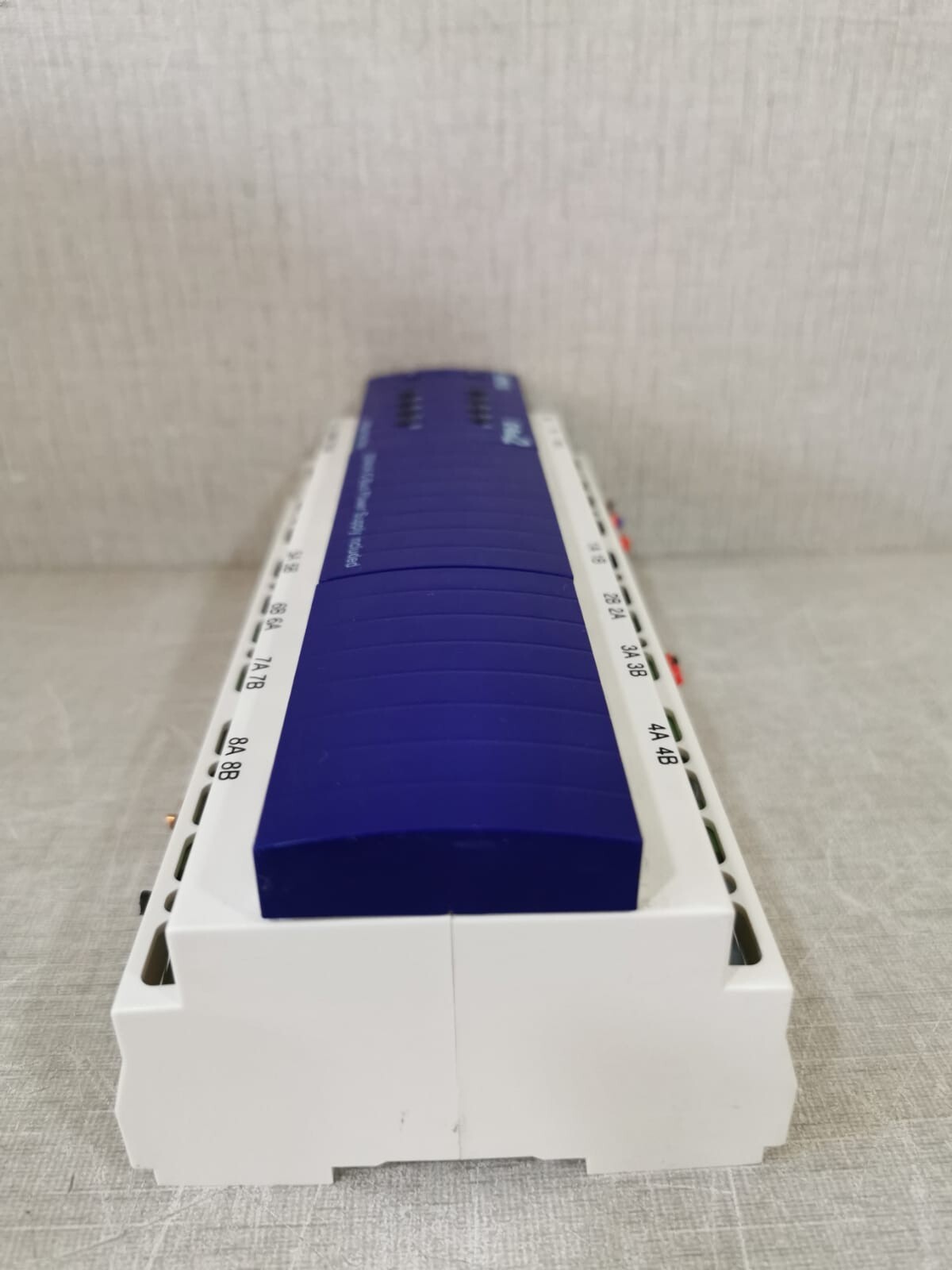 Clipsal L5508RVF CLIPSAL L5508RVF C-BUS2 8-CHANNEL VOLTAGE FREE RELAY (MFG 2008) 4