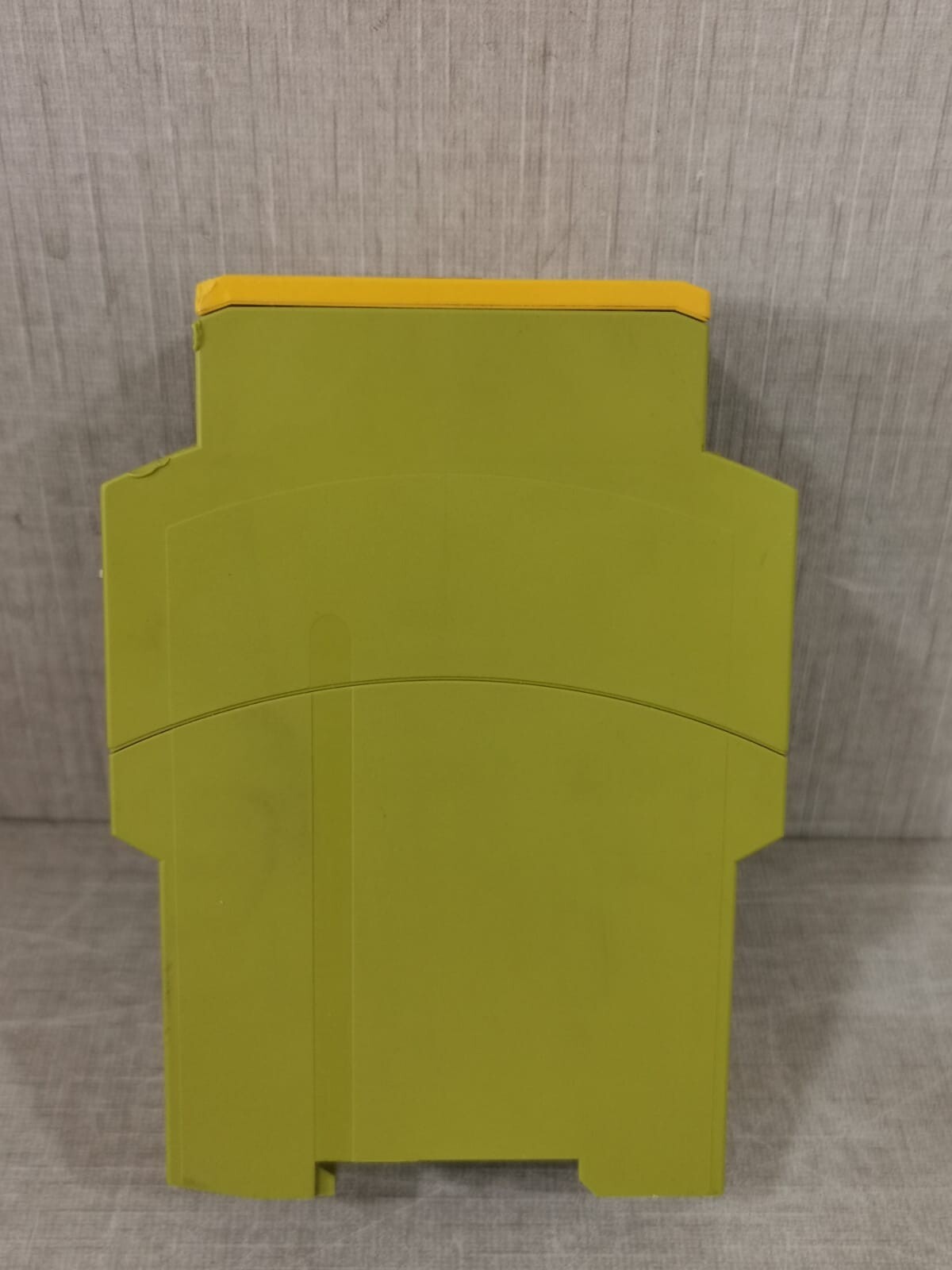 Pilz PNOZ X3 PILZ PNOZ X3 24VAC 24VDC 3n/0 1n/c 1so SAFETY RELAY 5