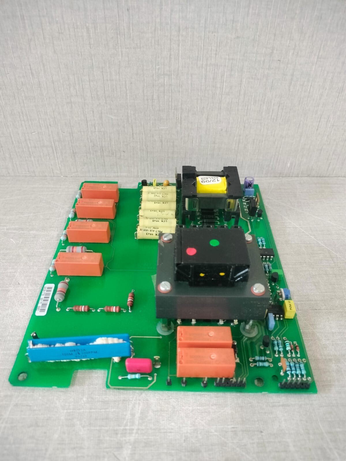AVO 5440-237(A2) AVO international 5440-237(A2) board from Megger Insulation Tester 2