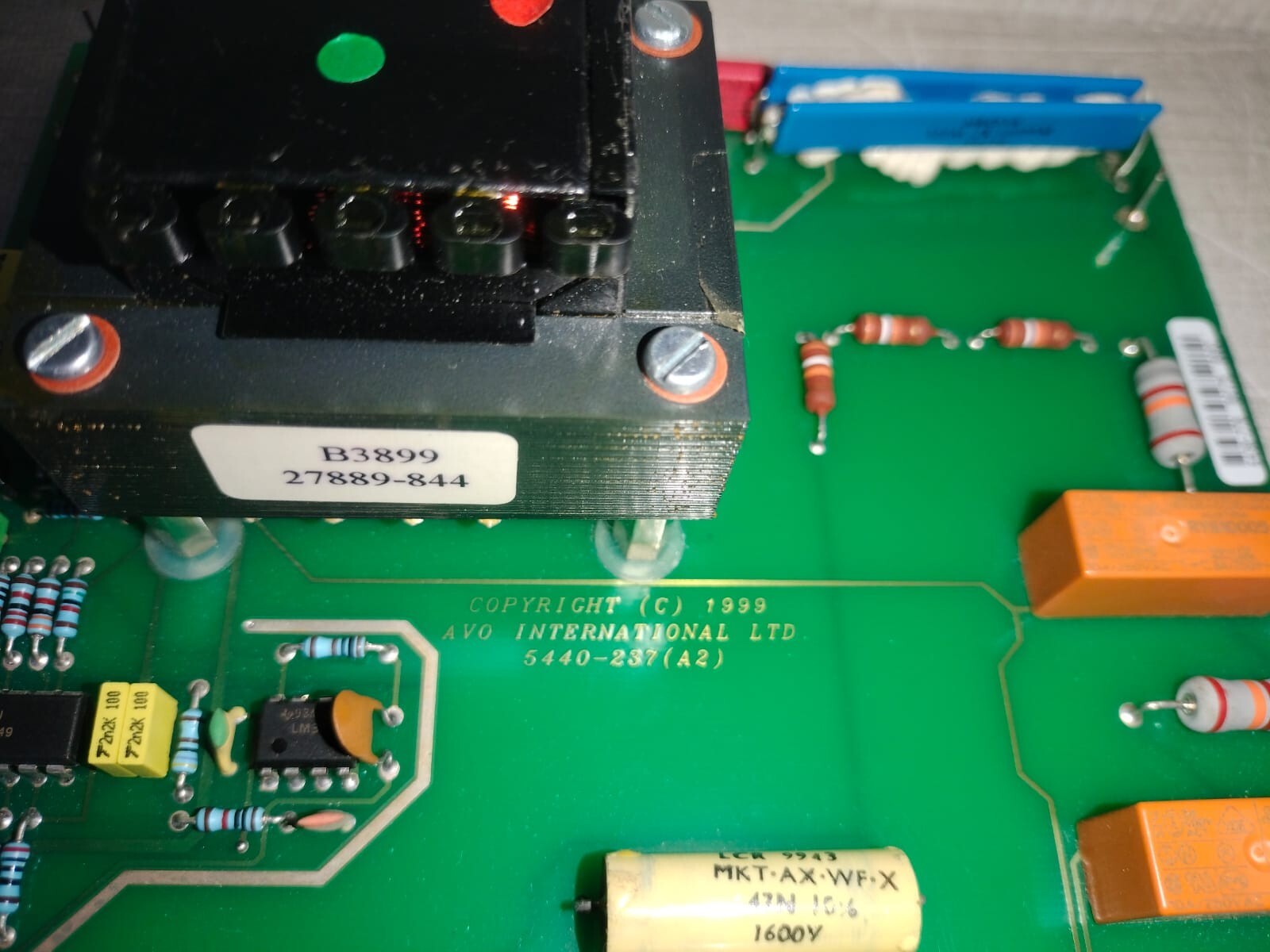 AVO 5440-237(A2) AVO international 5440-237(A2) board from Megger Insulation Tester 4