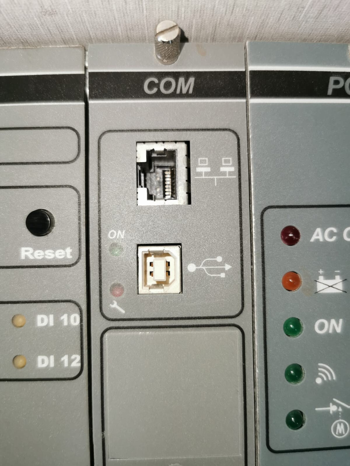 Schneider T200 SCHNEIDER ELECTRIC T200 DMS SYSTEM RTU - UNIT ONLY 2