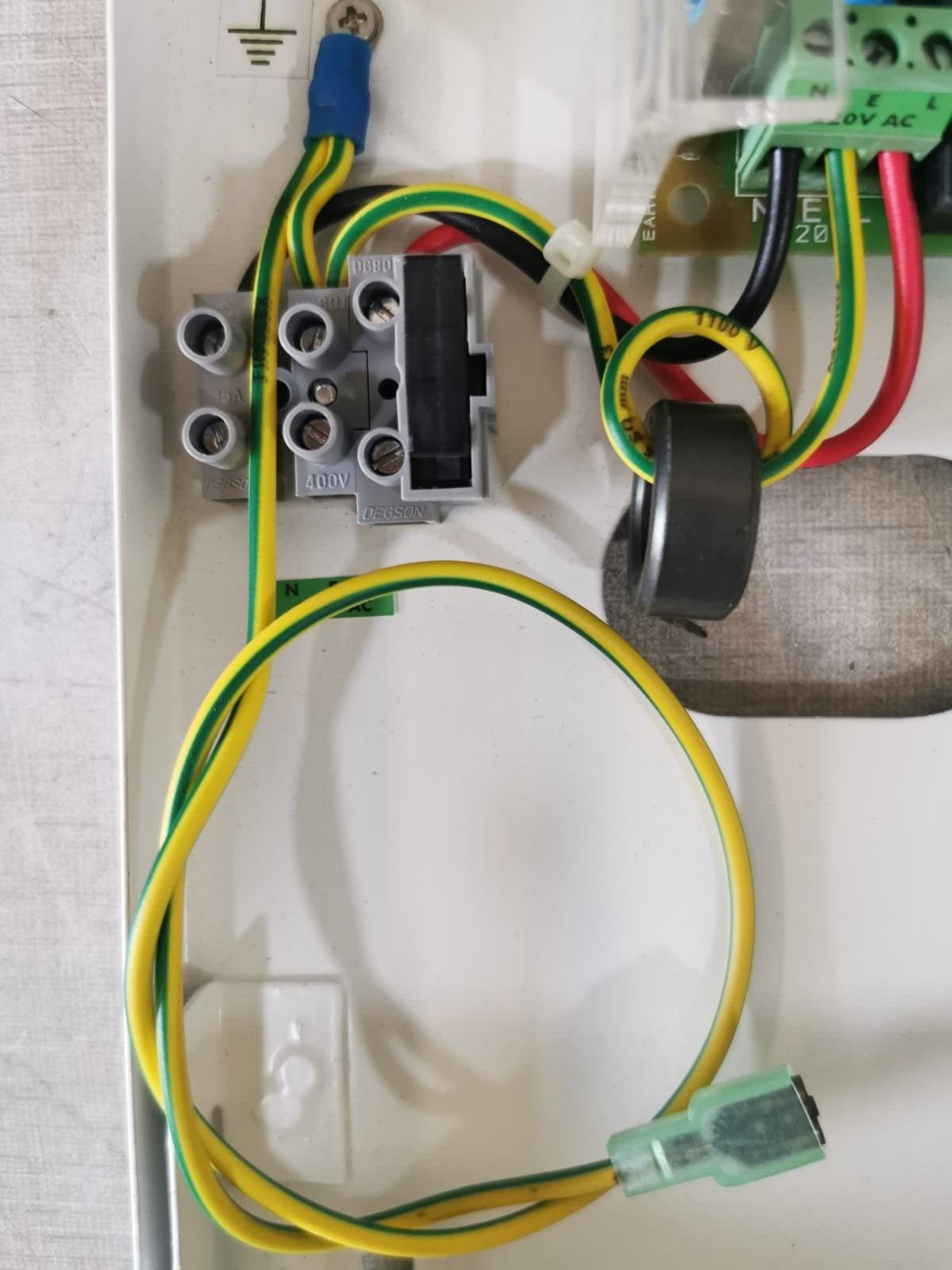 XPR EWS 2 Door Access Control Unit XPR EWS 2 Door Access Control Unit with Metal Enclosure UH2-PS2 Power Supply 6