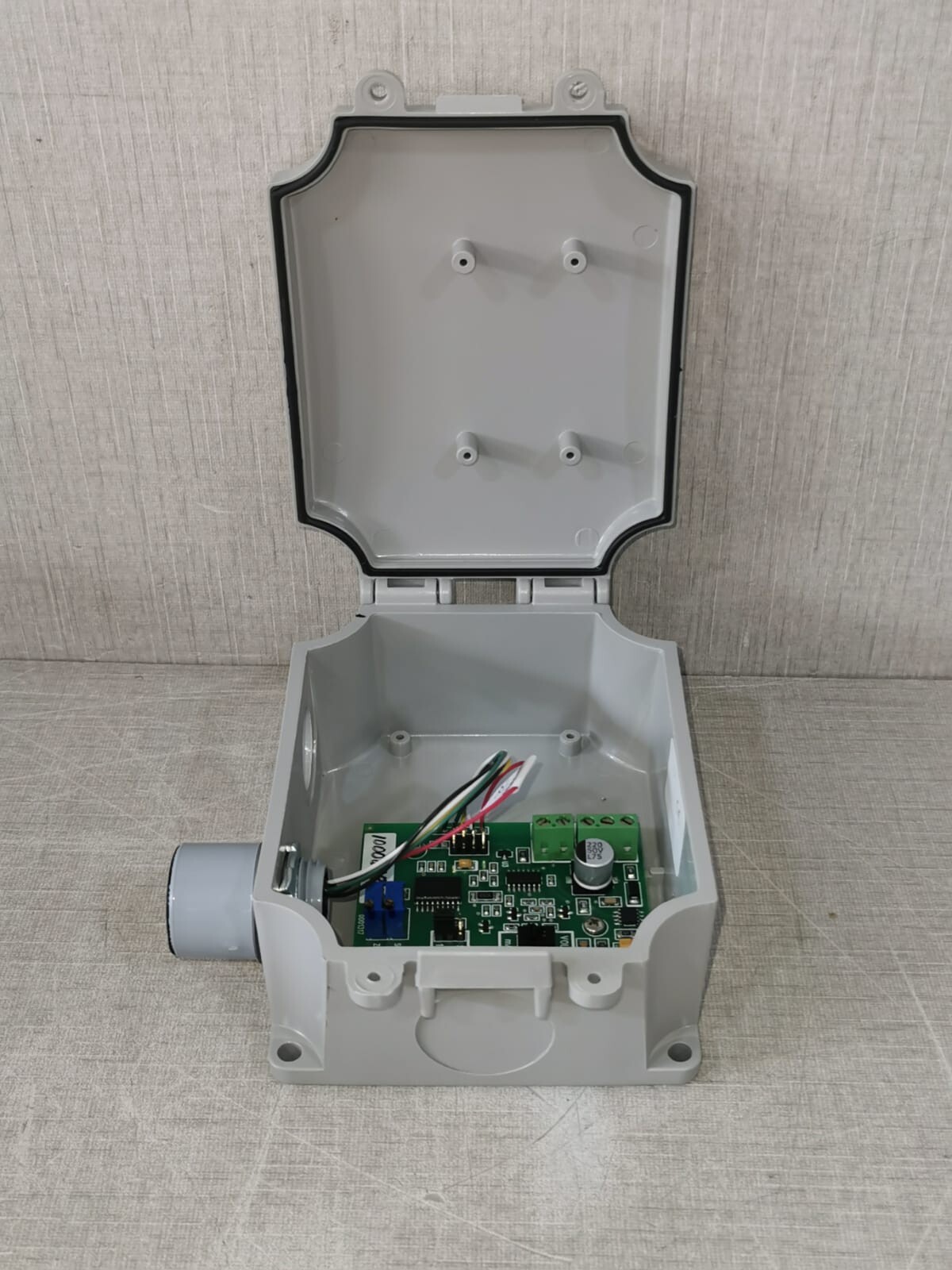 Greystone Energy Systems Inc. RH300A05K RH300A Greystone RH300A05K Humidity Transducer O.S.A 5% 20K Thermistor 5