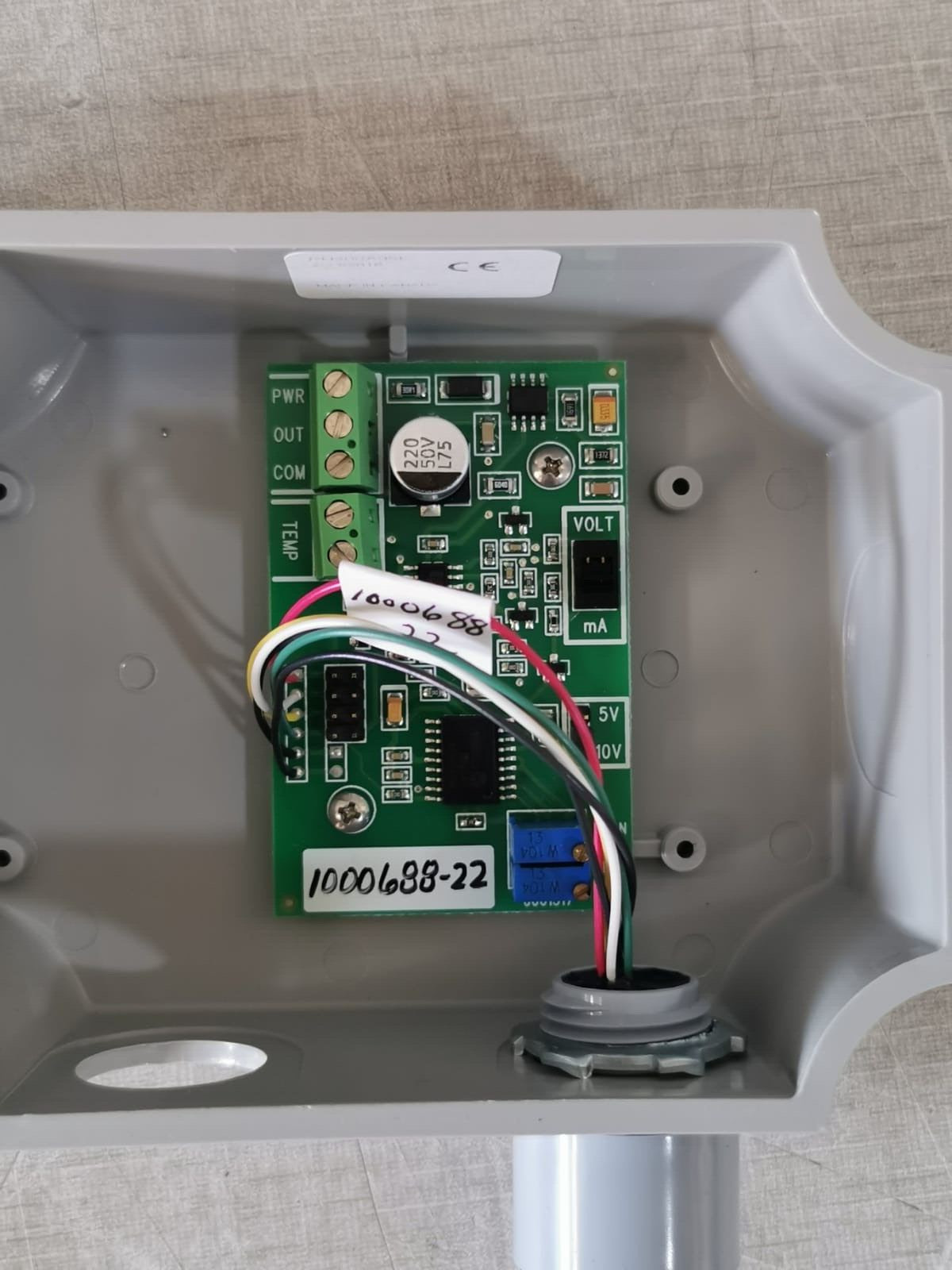 Greystone Energy Systems Inc. RH300A05K RH300A Greystone RH300A05K Humidity Transducer O.S.A 5% 20K Thermistor 6