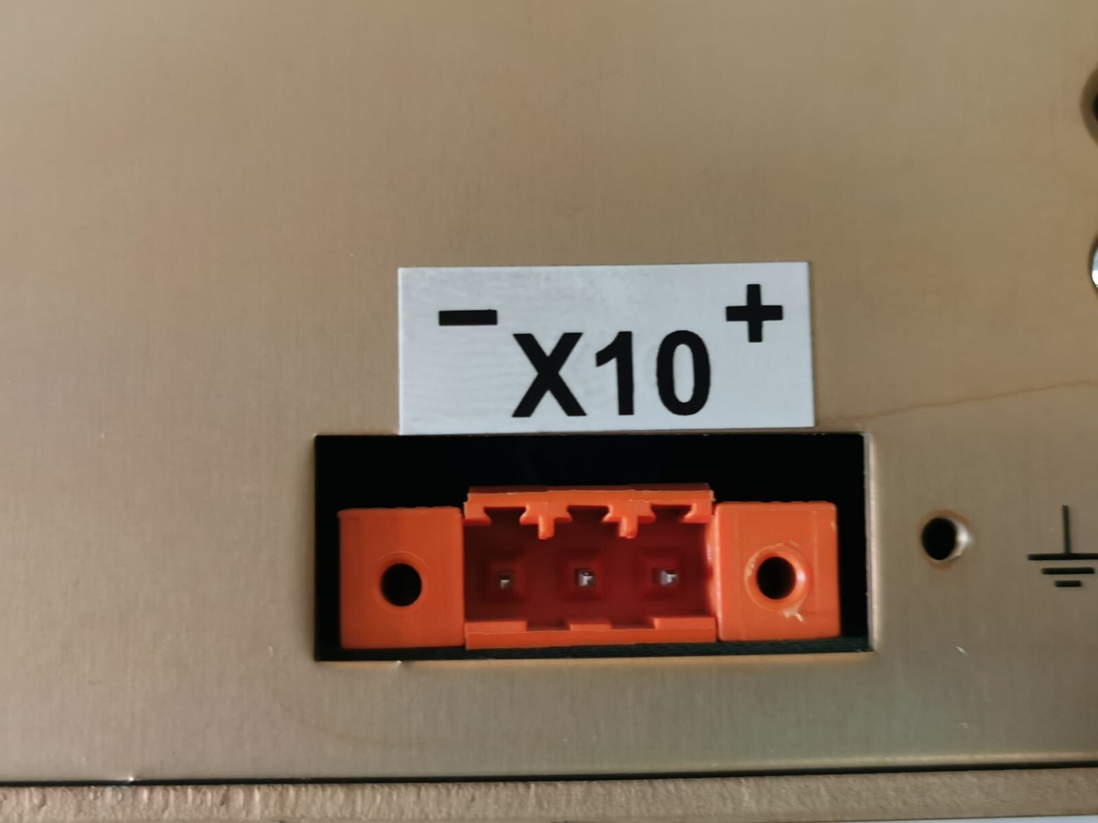 ABB 1VFSE09152V201 ABB REF542PLUS 1VFSE09152V201/ 1VCF752000 BASE UNIT - UNIT ONLY 4
