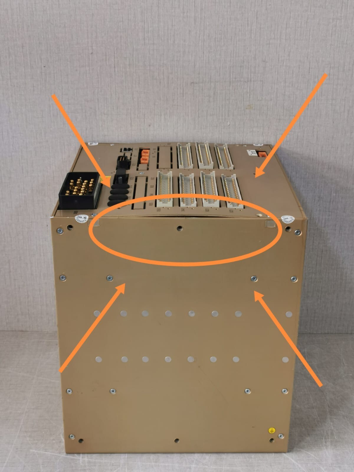 ABB 1VFSE09152V201 ABB REF542PLUS 1VFSE09152V201/ 1VCF752000 BASE UNIT - UNIT ONLY 10