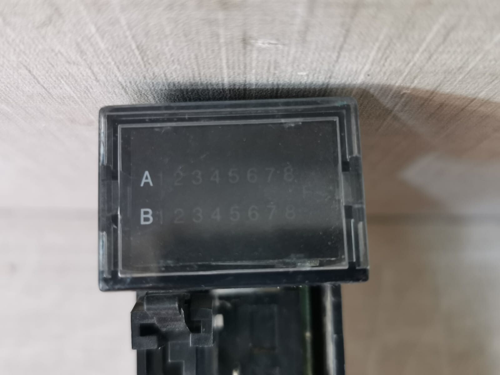 GE IC693MDL646F IC693MDL646F GE FANUC Input Module - Missing Front Cover 4