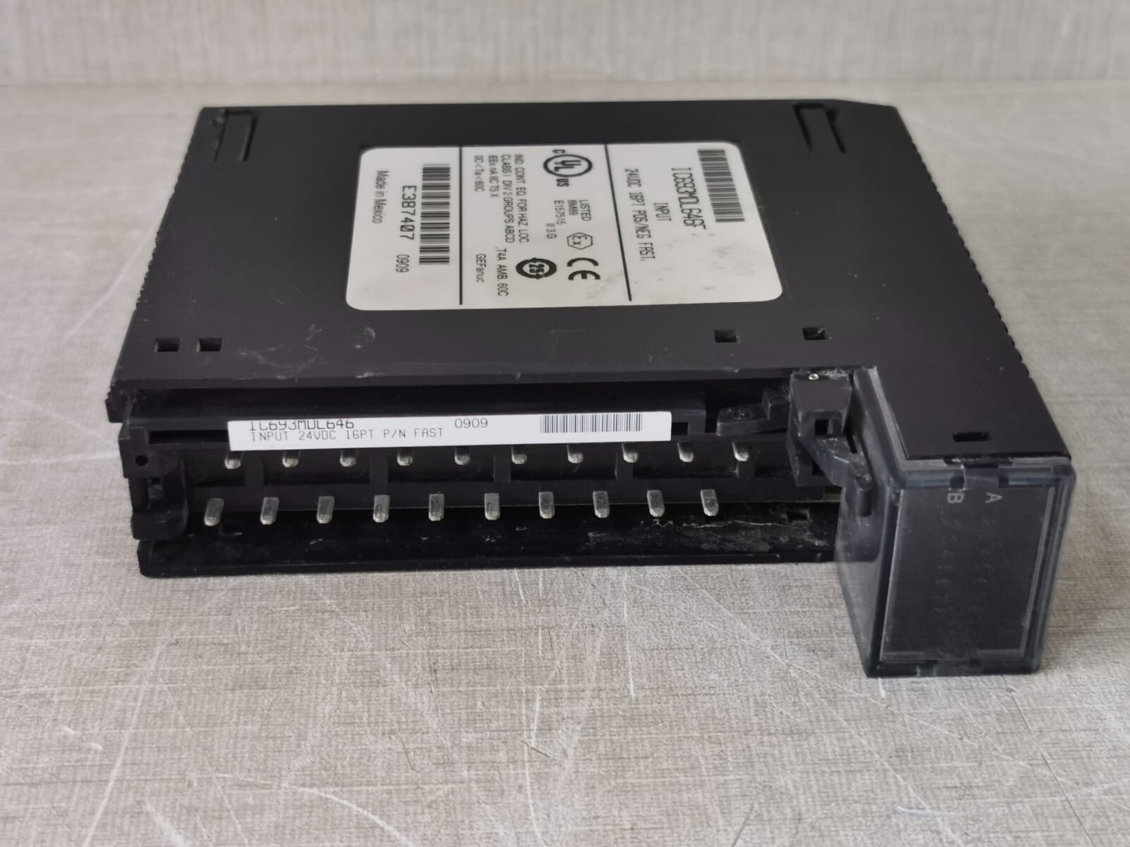 GE IC693MDL646F IC693MDL646F GE FANUC Input Module - Missing Front Cover 8