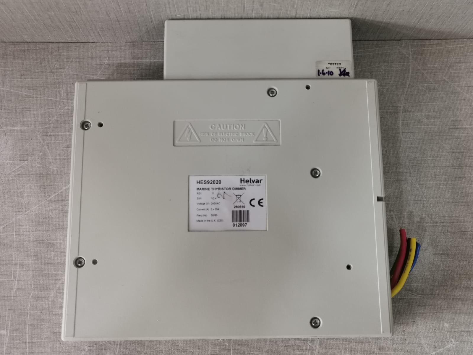 Helvar HES92020 HELVAR HES92020 REV.11 V2.4 THYRISTOR DIMMER 4