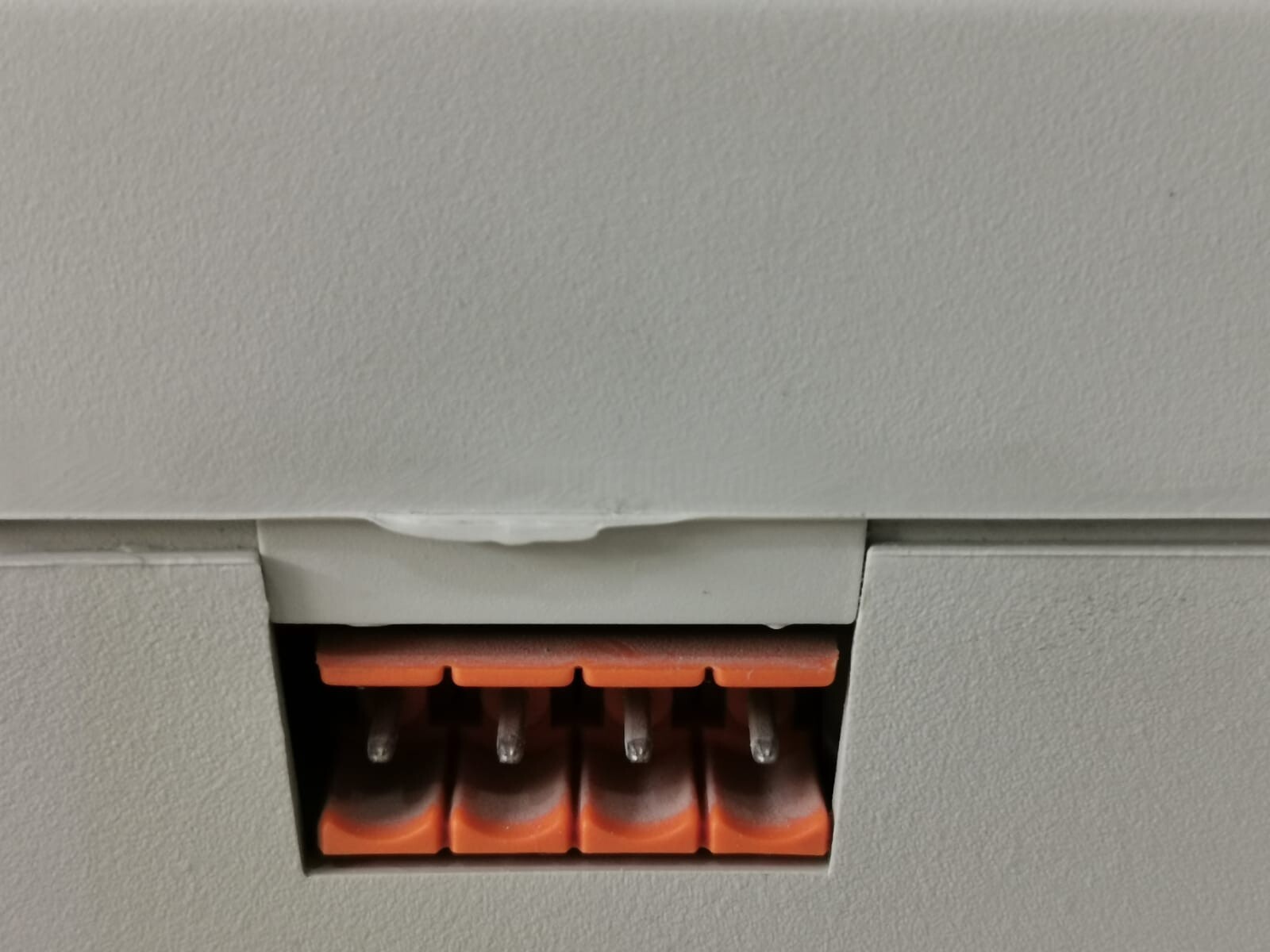 Helvar HES92020 HELVAR HES92020 REV.11 V2.4 THYRISTOR DIMMER 8