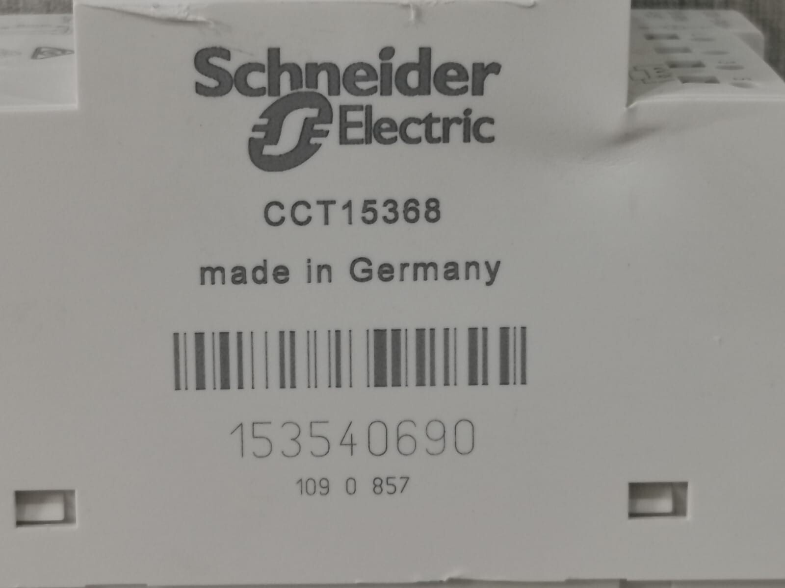 Schneider Electric IC2000 SCHNEIDER ELECTRIC CCT15368 ACTI9 IC2000 TWILIGHT SWITCH-W/O COVER & DAMAGE PART 3