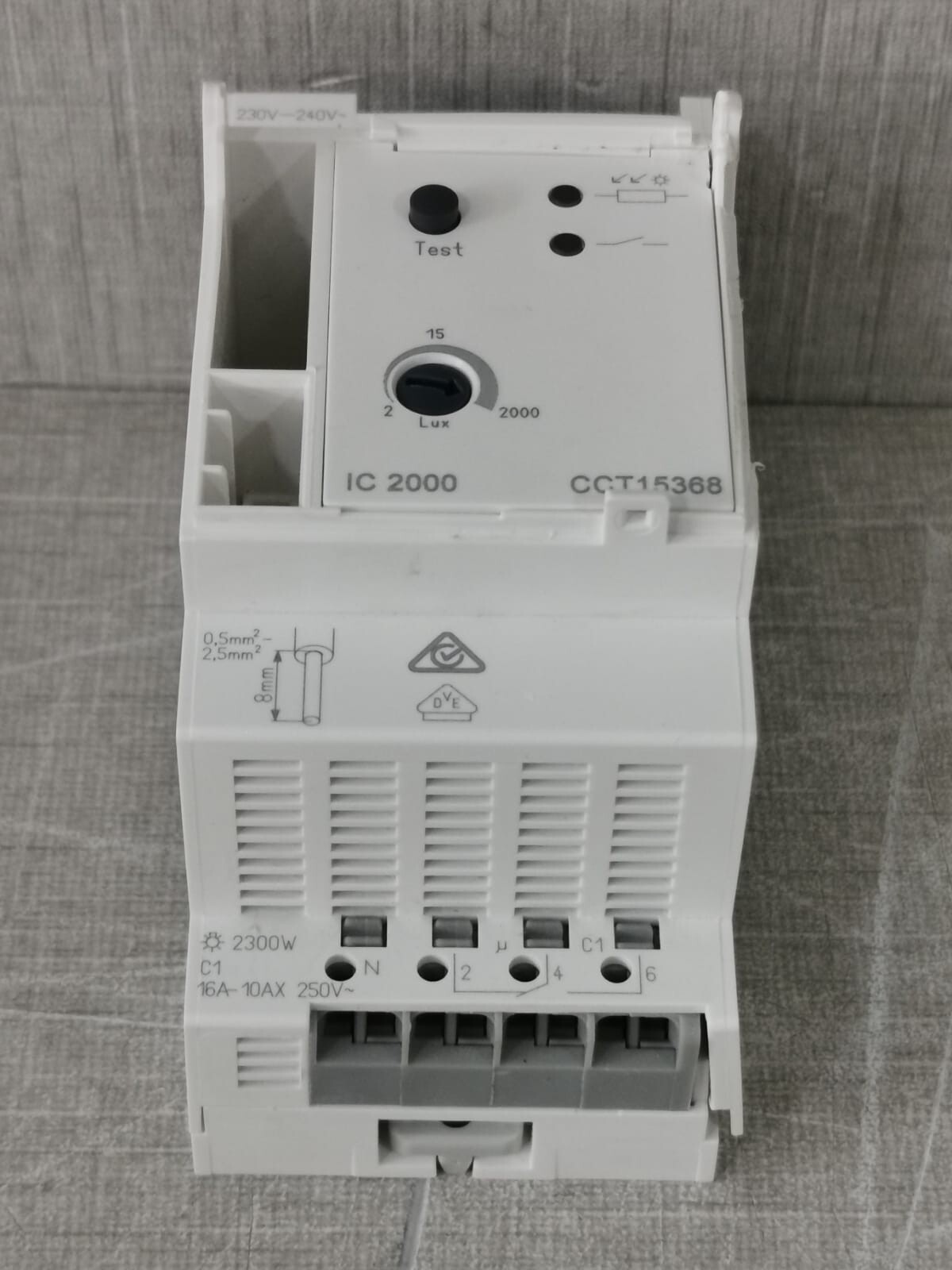 Schneider Electric IC2000 SCHNEIDER ELECTRIC CCT15368 ACTI9 IC2000 TWILIGHT SWITCH-W/O COVER & DAMAGE PART 5
