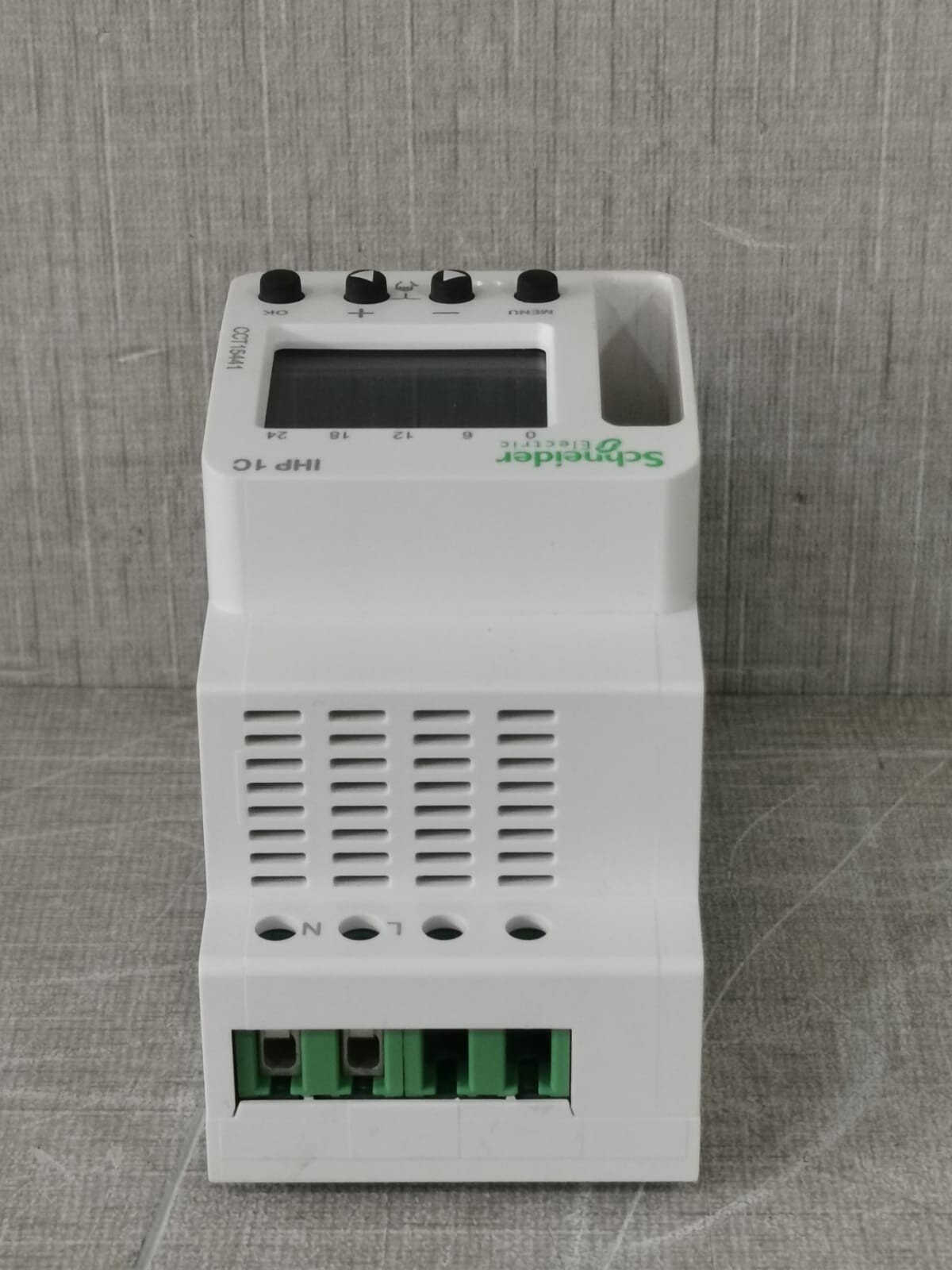 Schneider Electric CCT15441 SCHNEIDER ELECTRIC CCT15441 ACTI9 IHP 1C PROGRAMMABLE TIME SWITCH 8