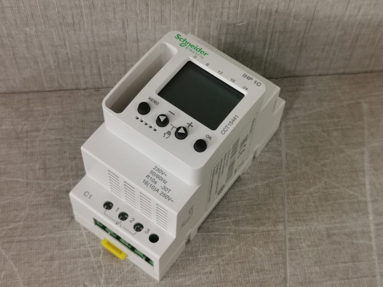 Schneider Electric CCT15441 SCHNEIDER ELECTRIC CCT15441 ACTI9 IHP 1C PROGRAMMABLE TIME SWITCH 10