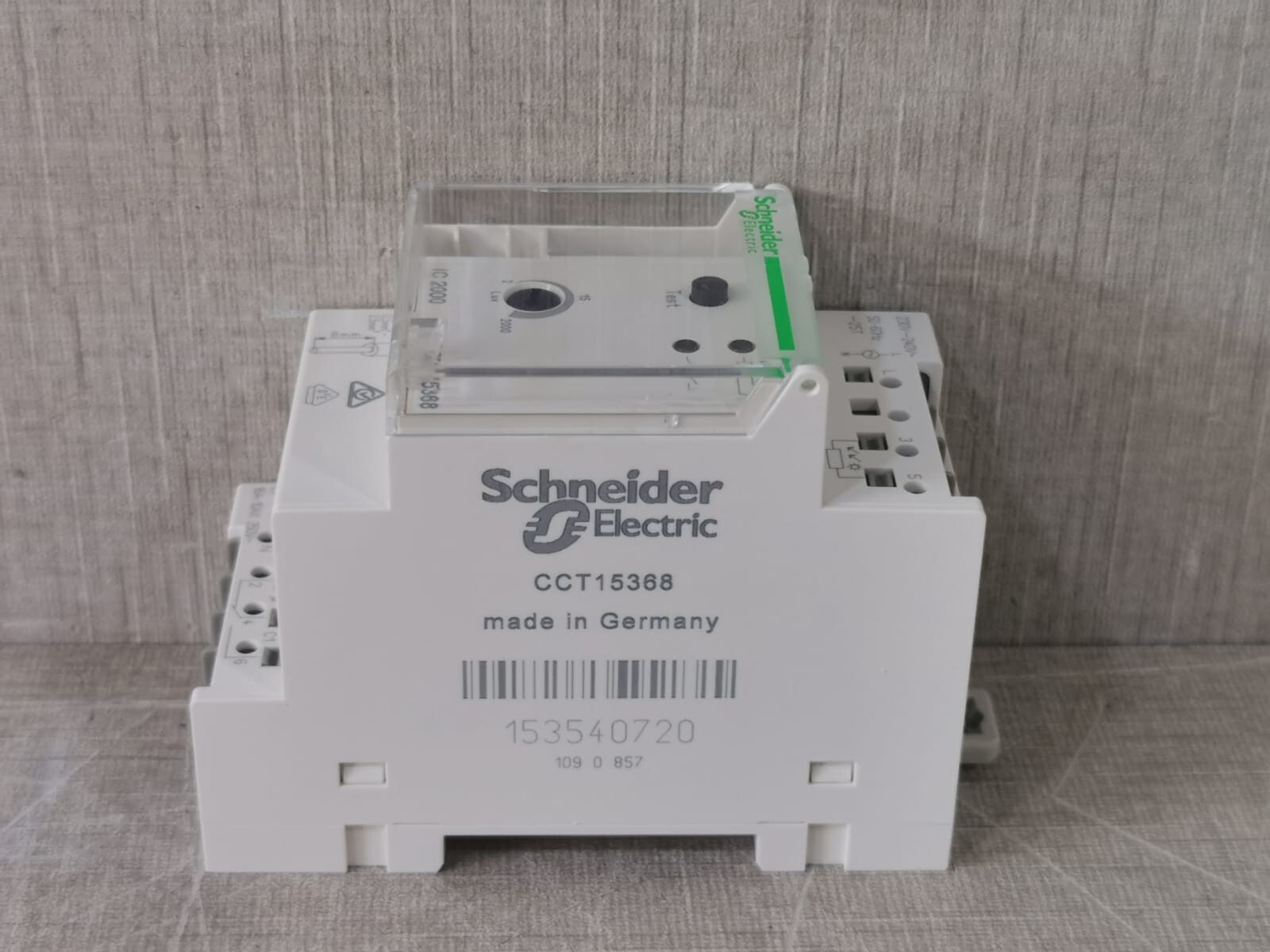 Schneider Electric IC2000 SCHNEIDER ELECTRIC CCT15368 ACTI9 IC2000 TWILIGHT SWITCH 4