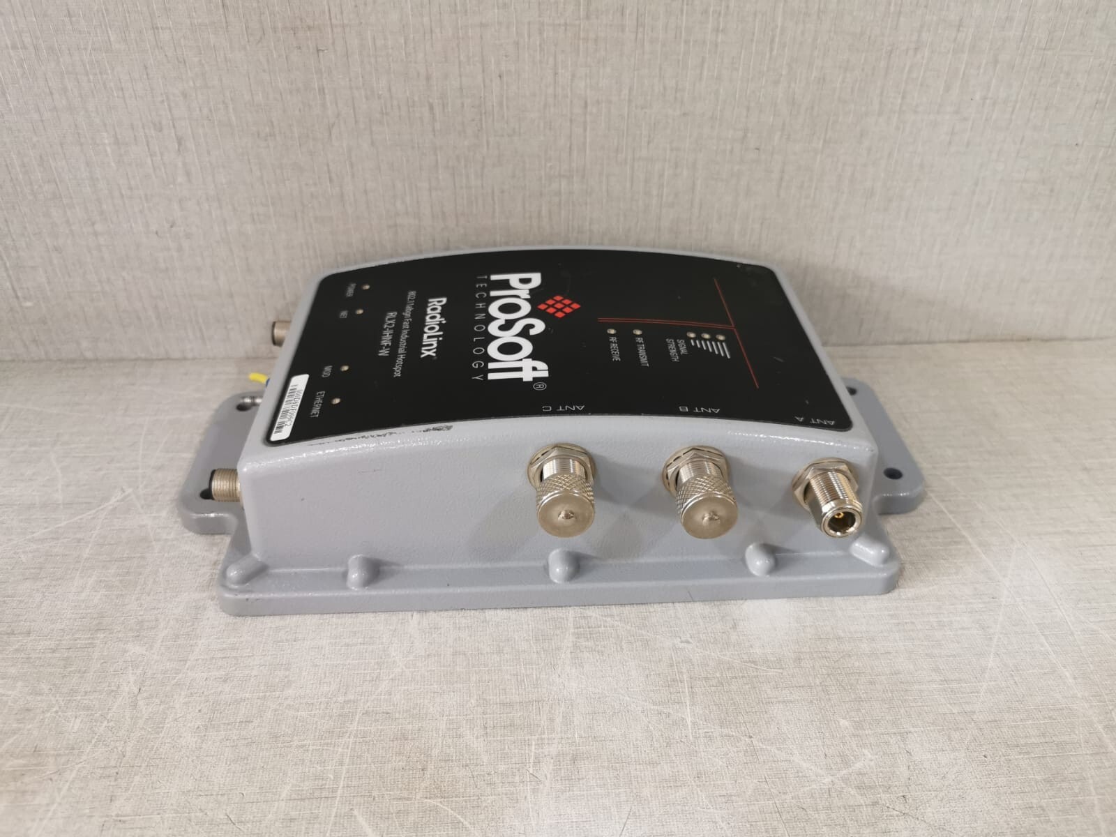 ProSoft RLX2-IHNF-W ProSoft Technology RadioLinx RLX2-IHNF-W 802.11abgn Fast Industrial HotSpot 8