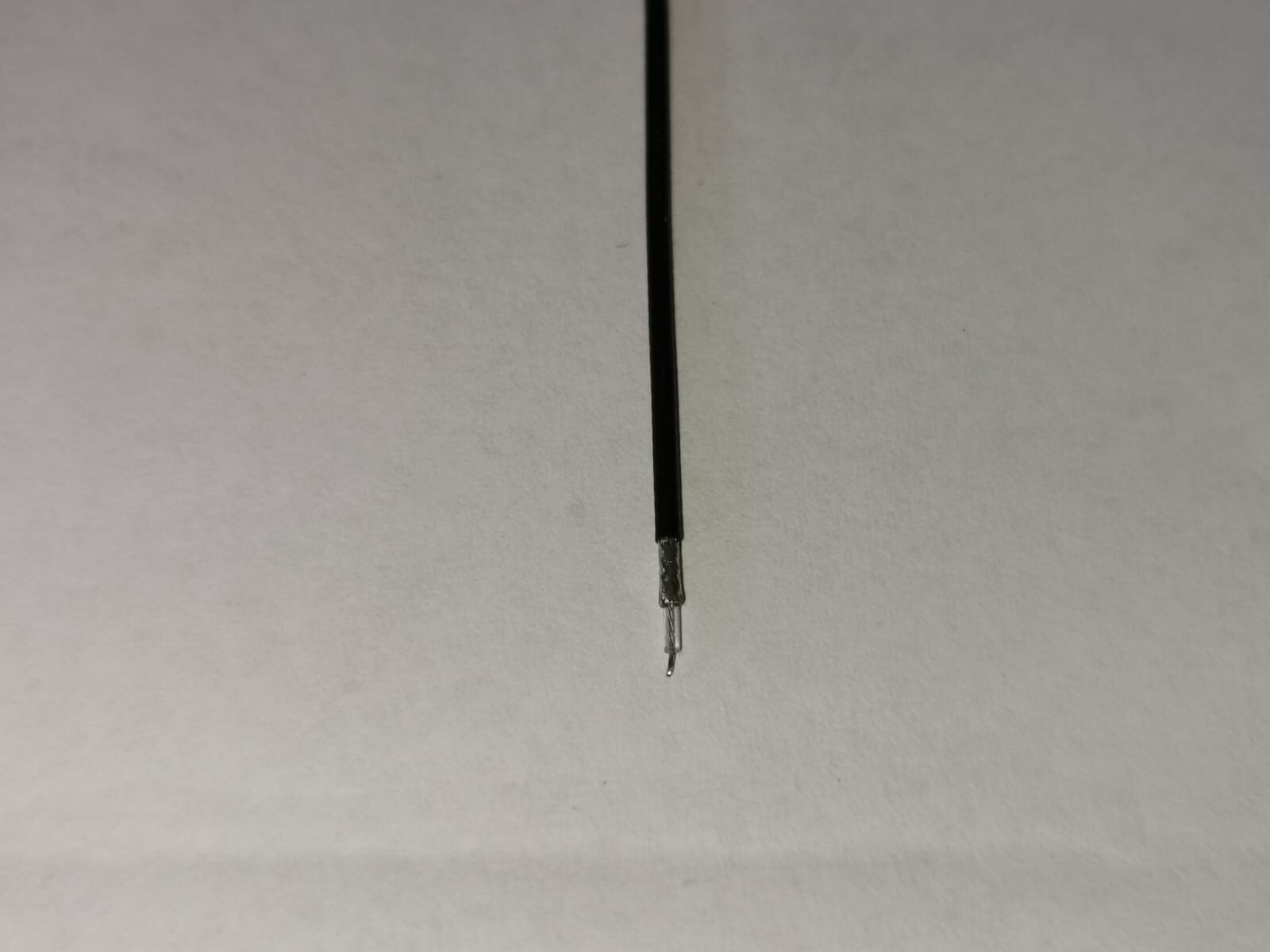 UNKNOWN D201407-R0A1-M-F2G+5G D201407-R0A1-M-F2G+5G EMBEDDED ANTENNA(24CM CABLE 4