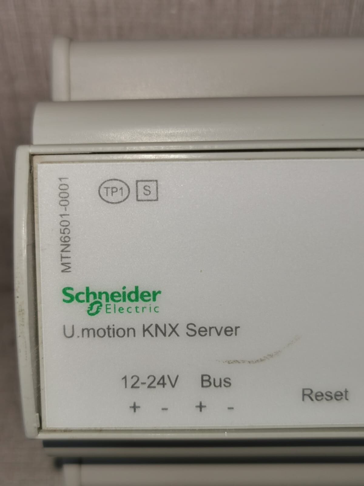 Schneider Electric MTN6501-0001 SCHNEIDER ELECTRIC MTN6501-0001 U.MOTION KNX SERVER 2