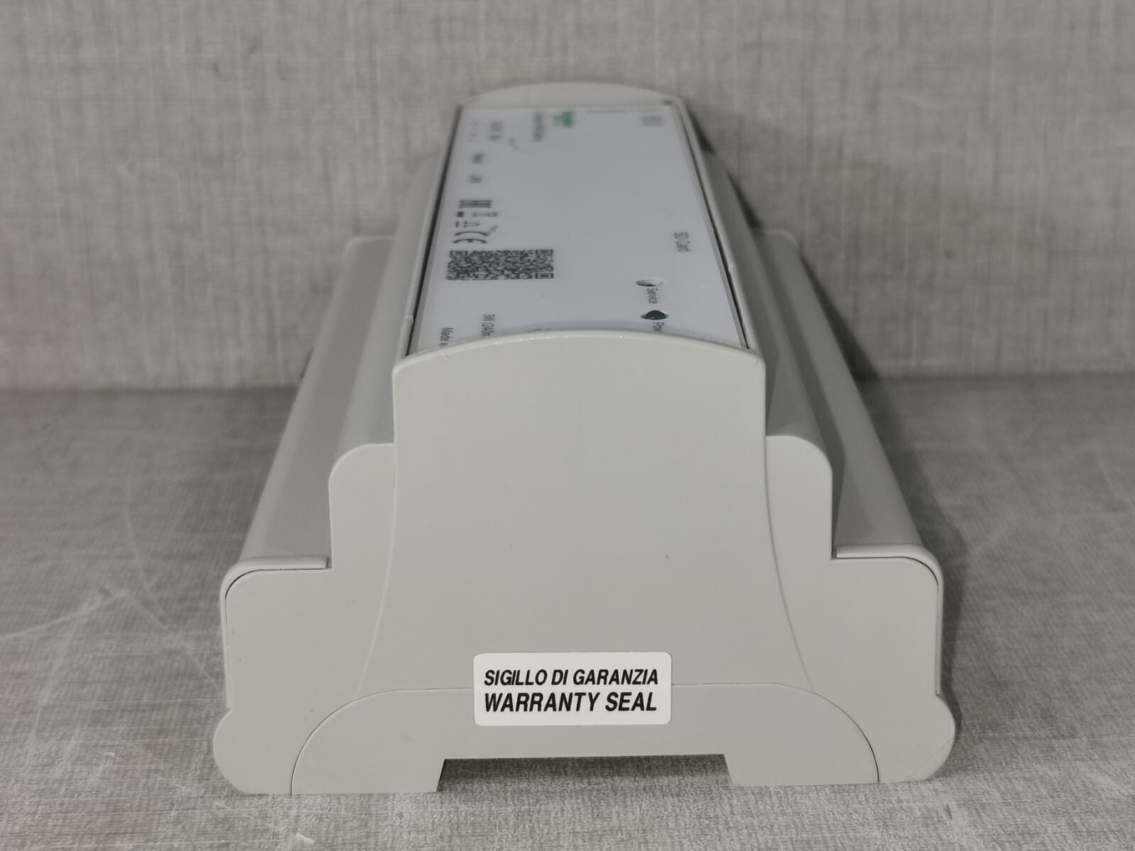 Schneider Electric MTN6501-0001 SCHNEIDER ELECTRIC MTN6501-0001 U.MOTION KNX SERVER 8