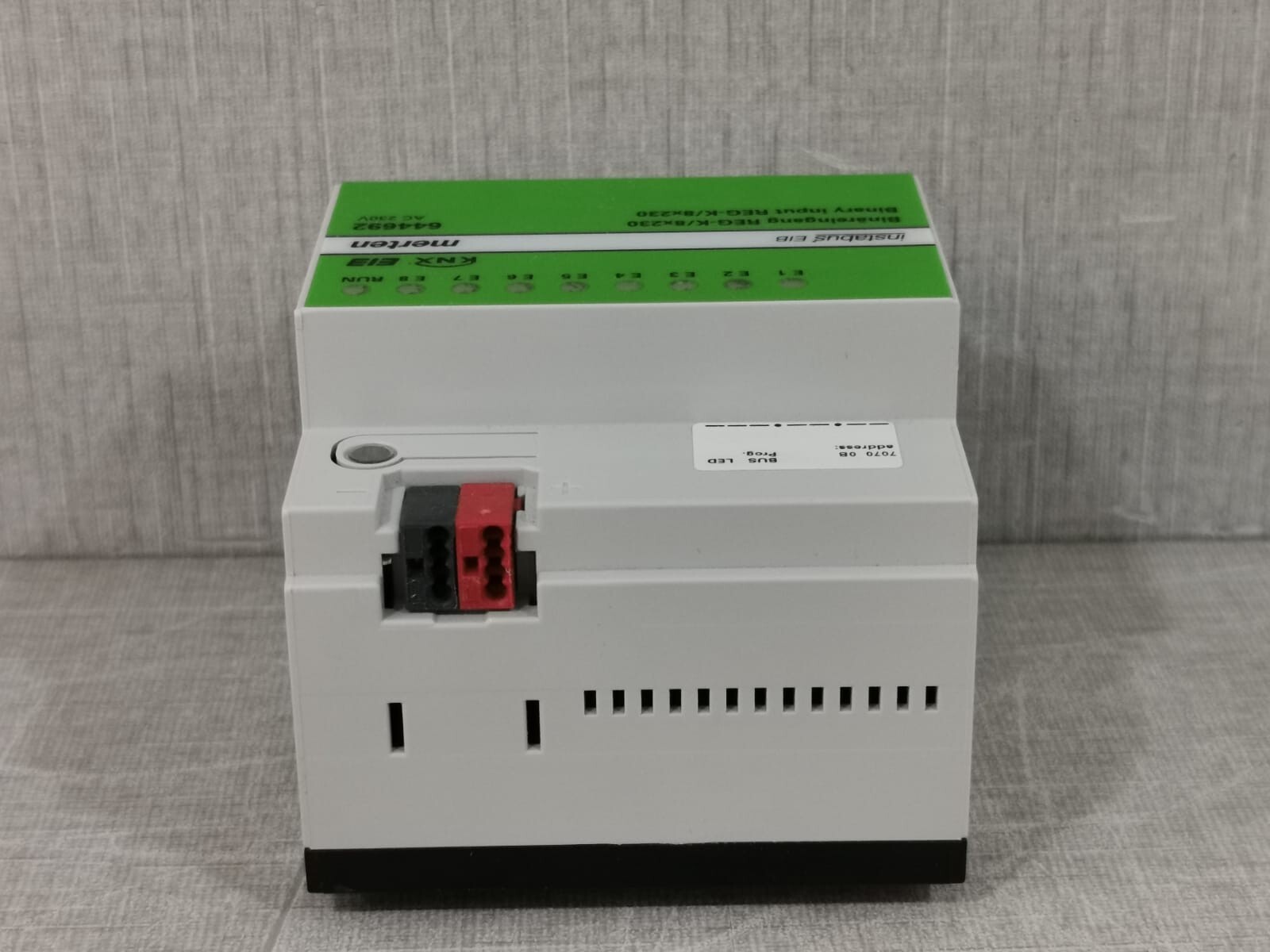 Merten KNX-644692 MERTEN KNX 644692 BINARY REG-K/8X230 INSTABUS EIB 4