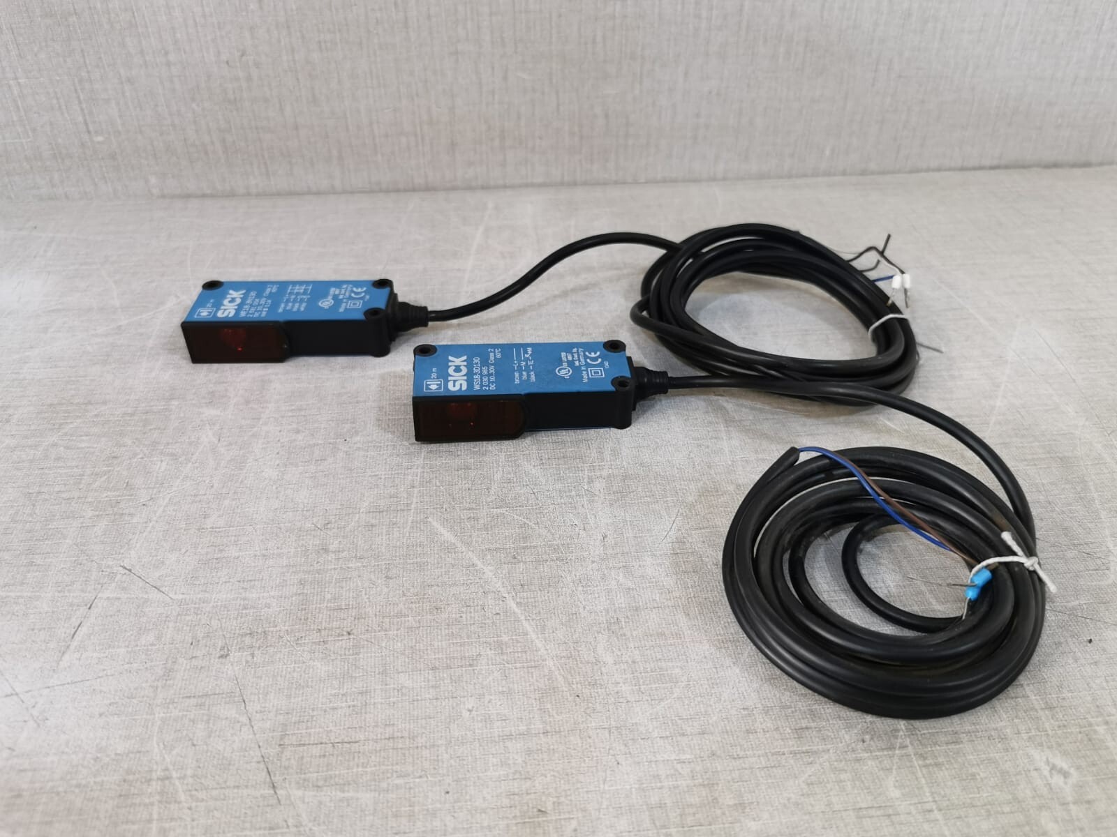 SICK WE18-3N130 SICK WE18-3N130 + WS18-3D130 Photoelectric Sensors 5
