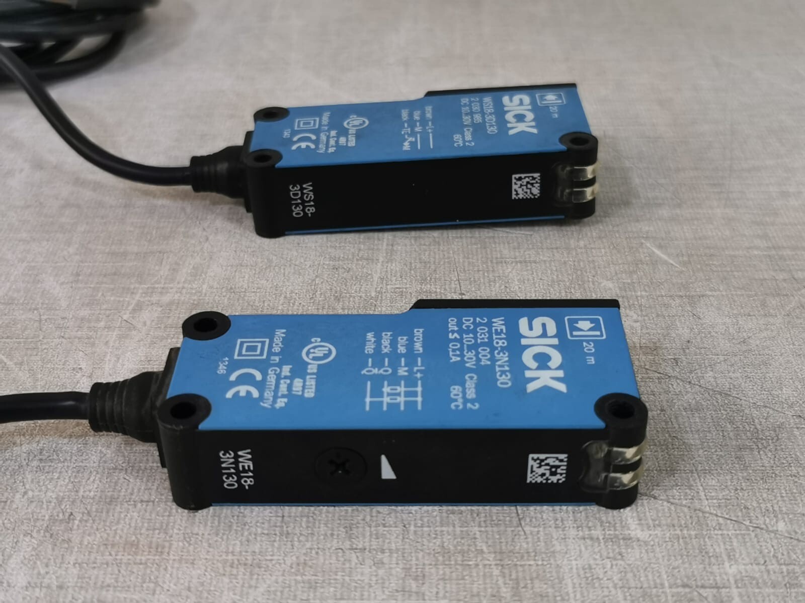 SICK WE18-3N130 SICK WE18-3N130 + WS18-3D130 Photoelectric Sensors 7