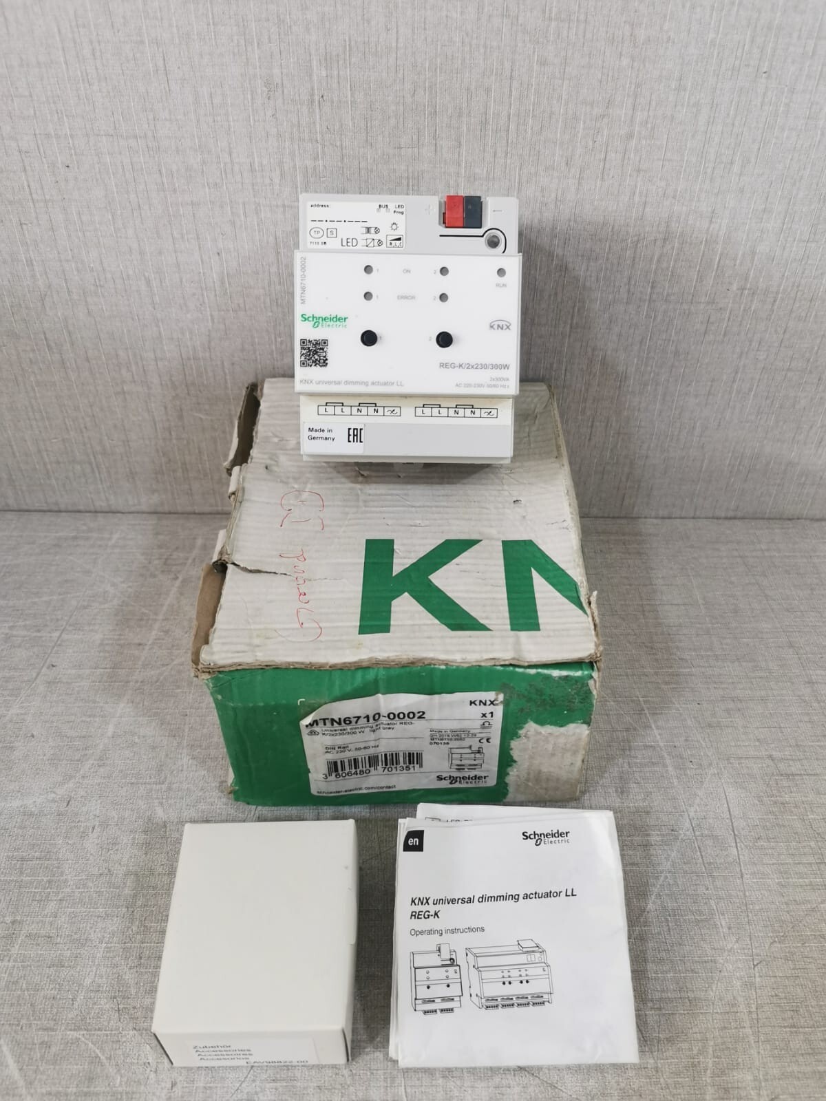 SCHNEIDER ELECTRIC MTN6710-0002 KNX UNIVERSAL DIMMING ACTUATOR