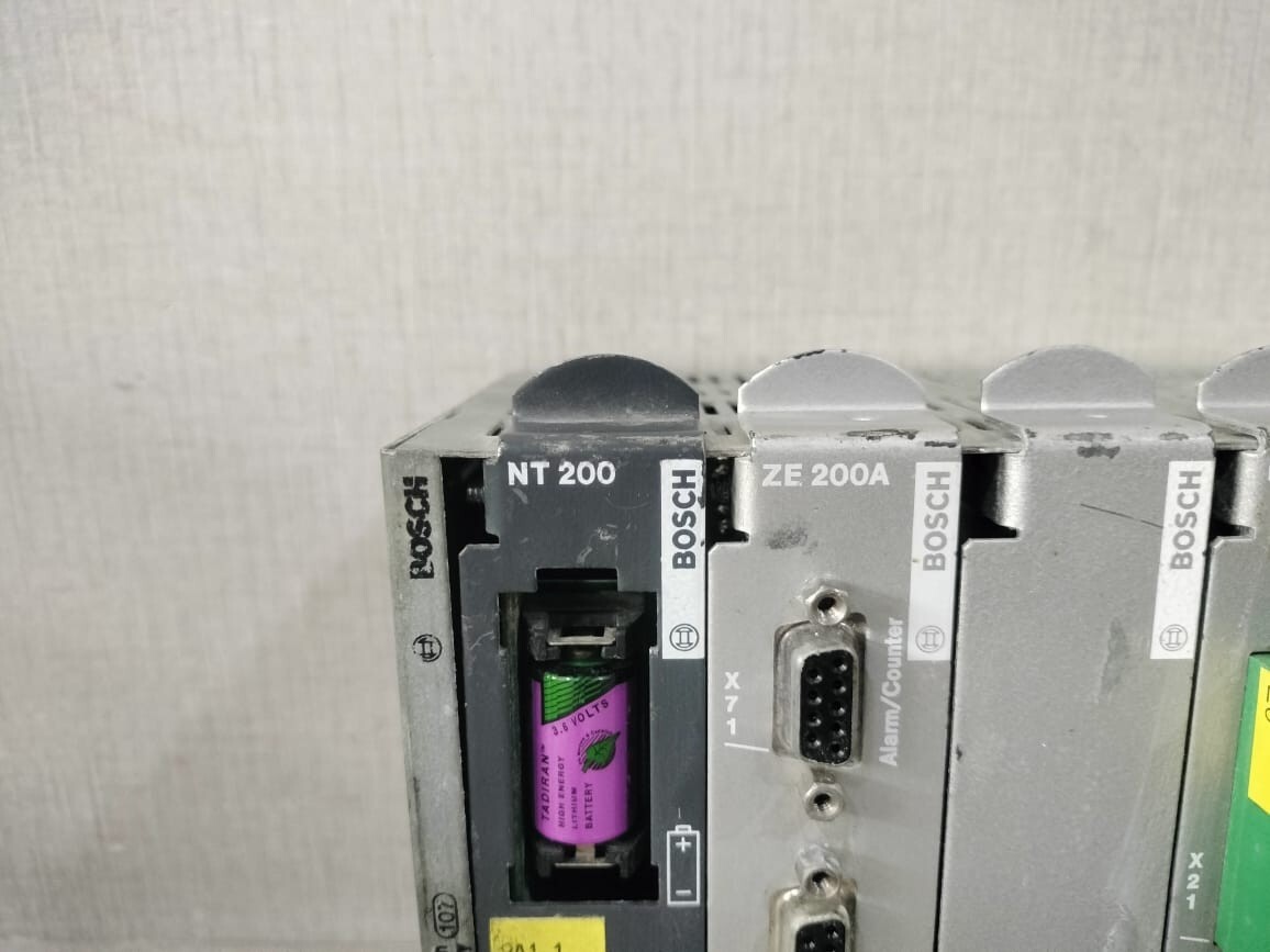 Bosch NT200 BOSCH GG3 + NT200+ZE200A+1070075174-102 4x E24V +1040075100-202 7