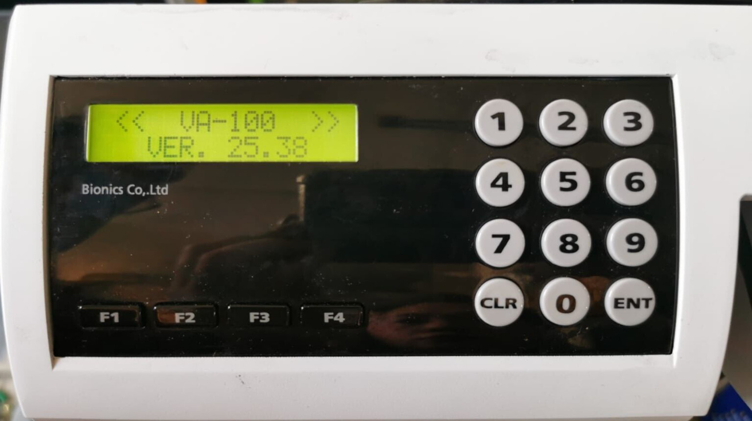 Bionics VA-100 Bionics VA-100 Control System with Velbon Light D25-D TriPod 8